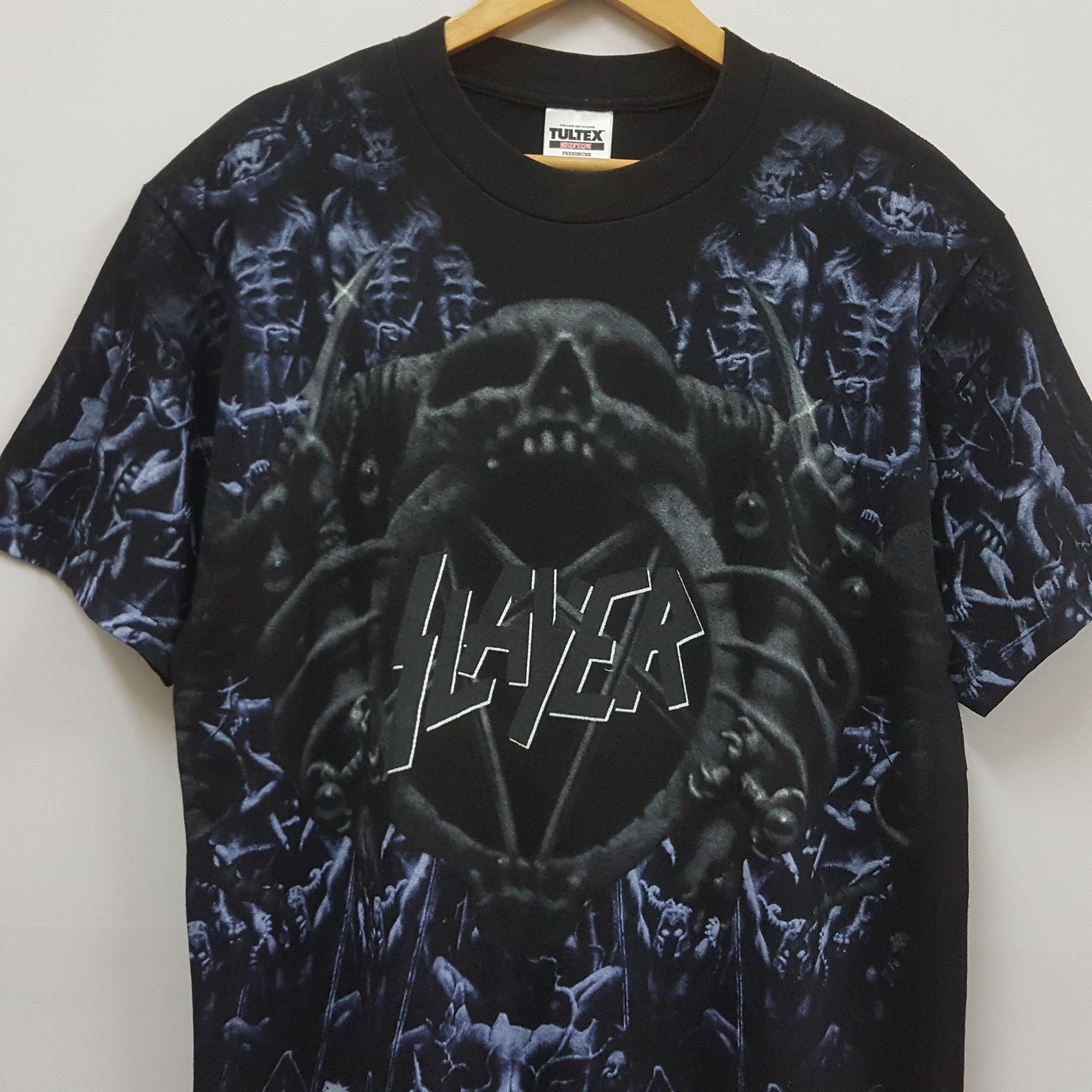 Band Tees × Slayer × Vintage Vintage 90's SLAYER American metal band full print t-shirt Size US L / EU 52-54 / 3 - 5 Thumbnail