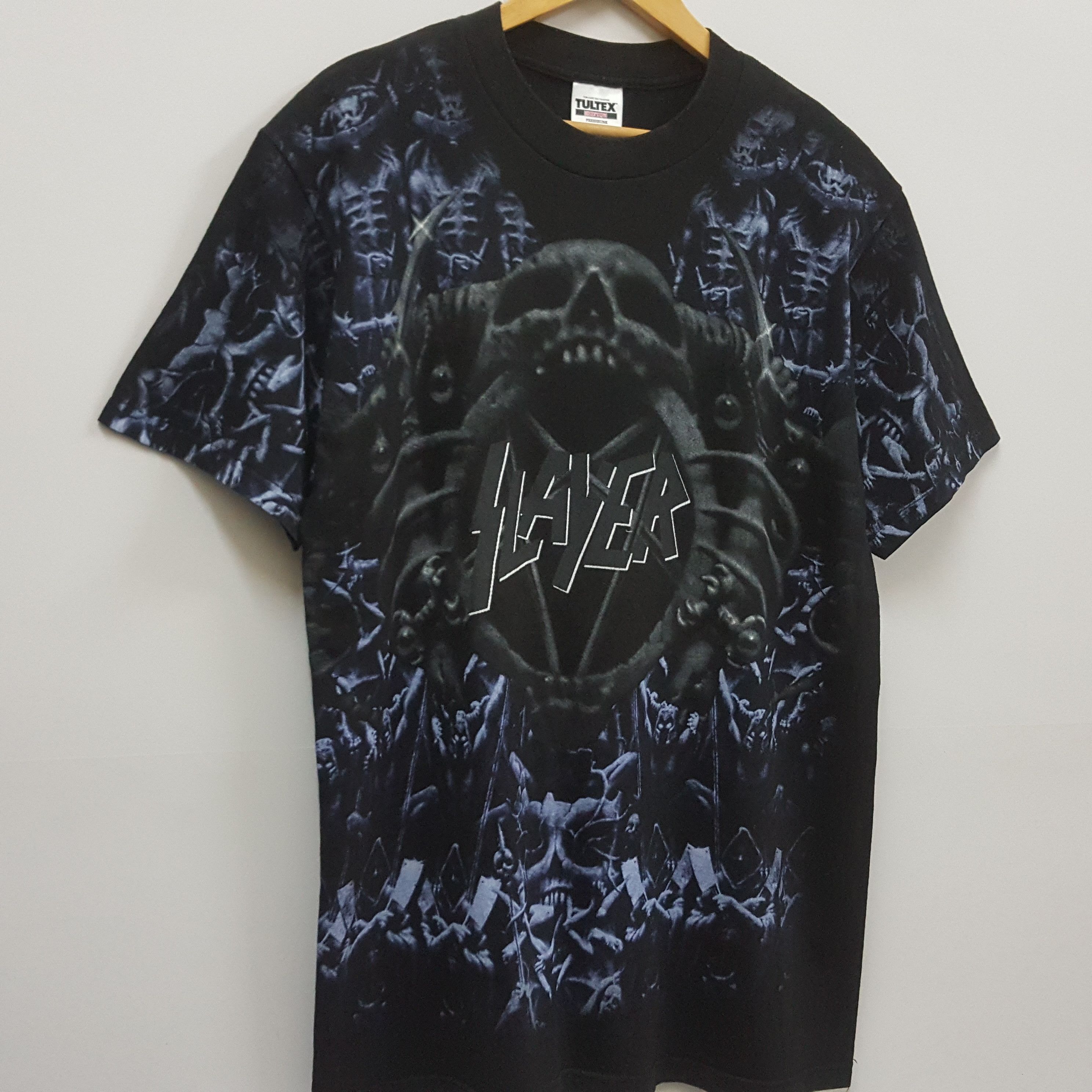 Band Tees × Slayer × Vintage Vintage 90's SLAYER American metal band full print t-shirt Size US L / EU 52-54 / 3 - 4 Thumbnail