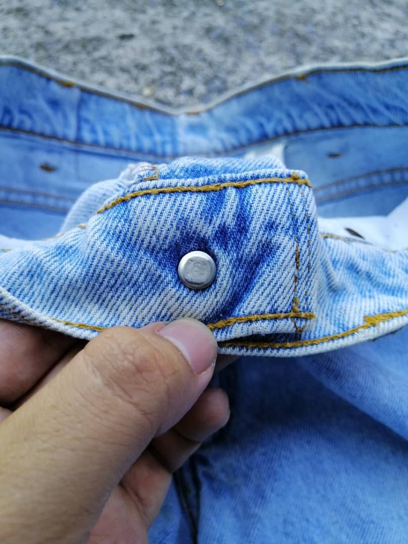Levi's × Levi's Vintage Clothing × Vintage Vintage Levi's 550 Relaxed Fit Tapered Leg Denim Jeans Size US 28 / EU 44 - 3 Thumbnail