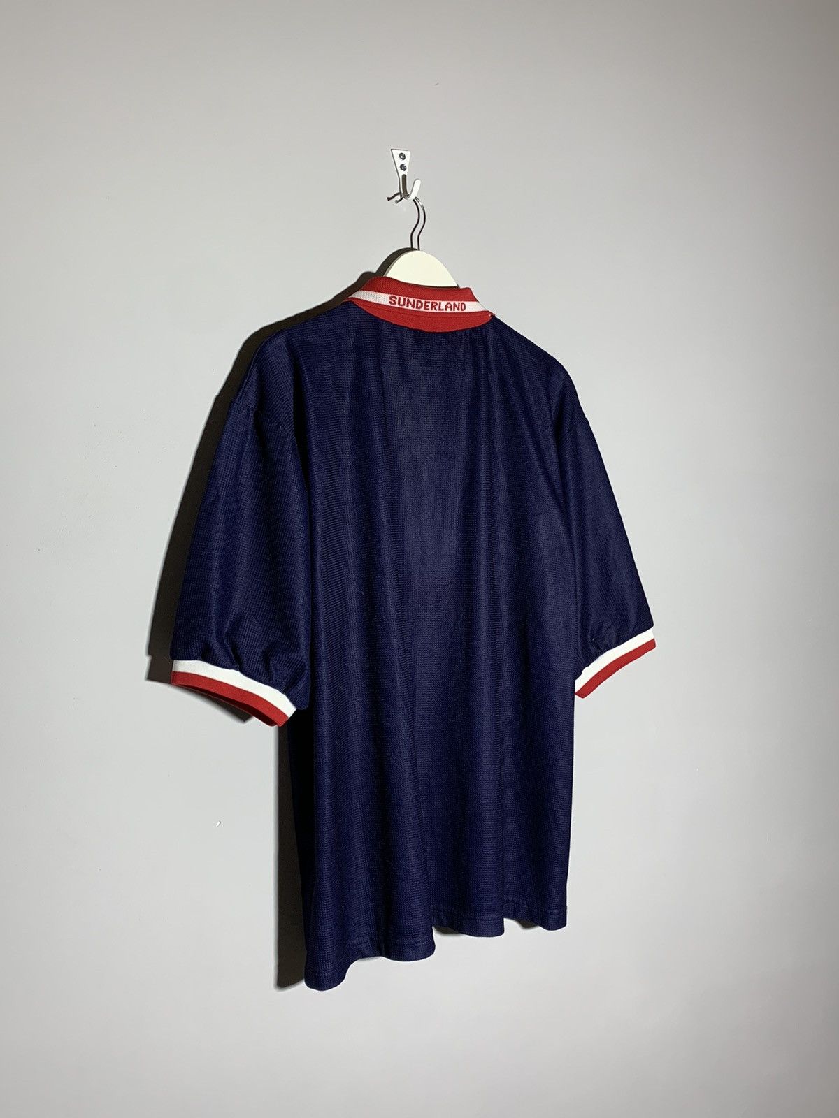 Asics × Vintage Sunderland Asics Vintage 1999/00 Away Football Shirt Size US L / EU 52-54 / 3 - 8 Thumbnail