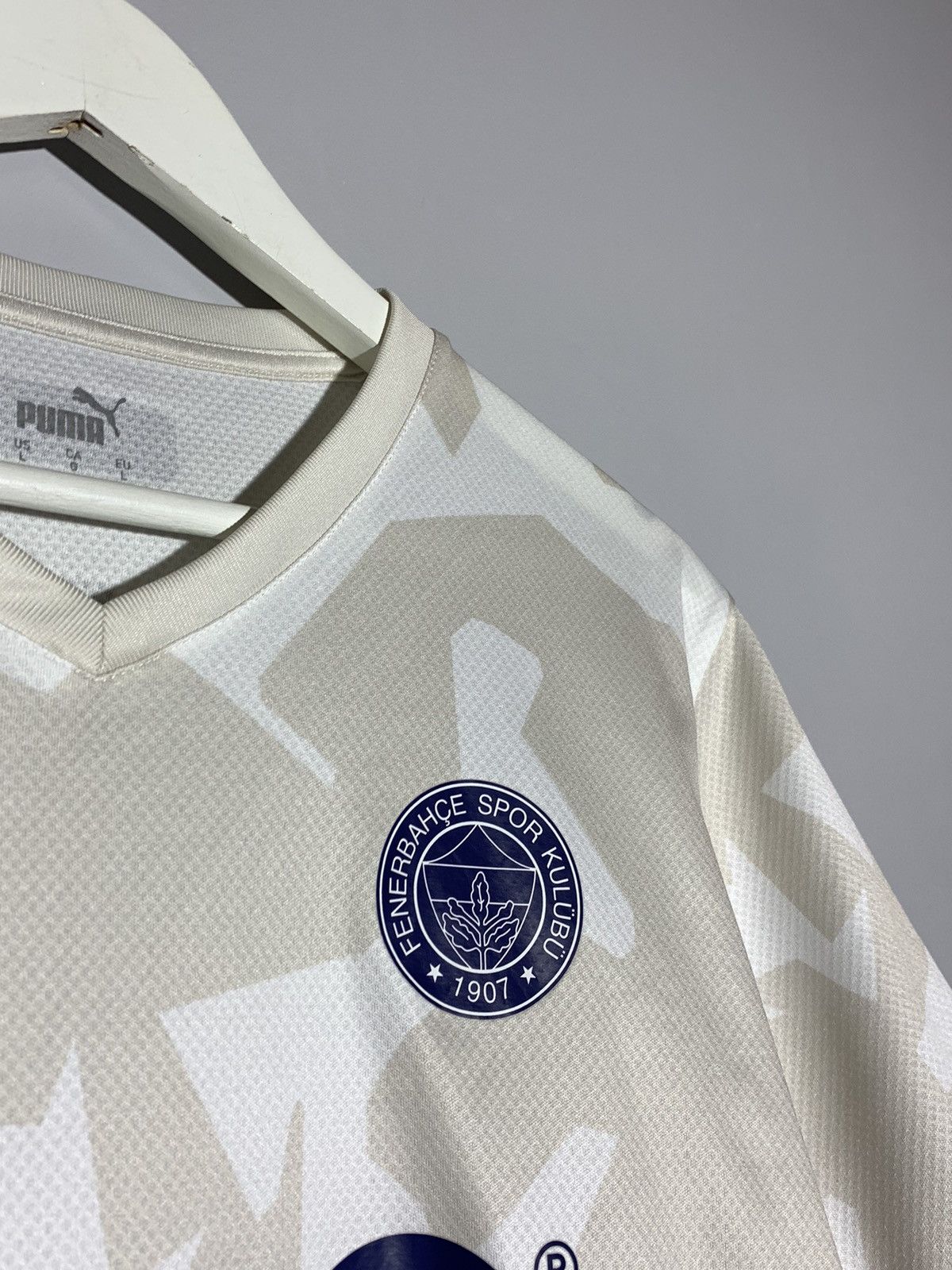 Puma #7 Emre Fenerbahce Puma 2021/22 Away Football Shirt Size US L / EU 52-54 / 3 - 4 Thumbnail