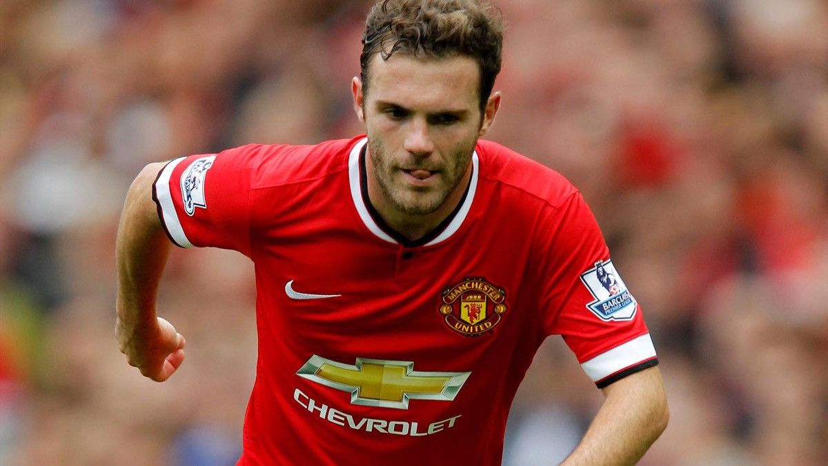 Nike #8 Juan Mata Manchester United 2014/15 Football Shirt Size US M / EU 48-50 / 2 - 3 Thumbnail