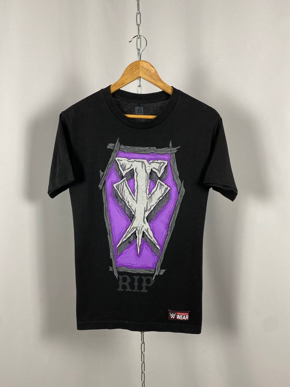 WWE Undertaker WWE vintage big logo size S Size US S / EU 44-46 / 1 - 1 Thumbnail