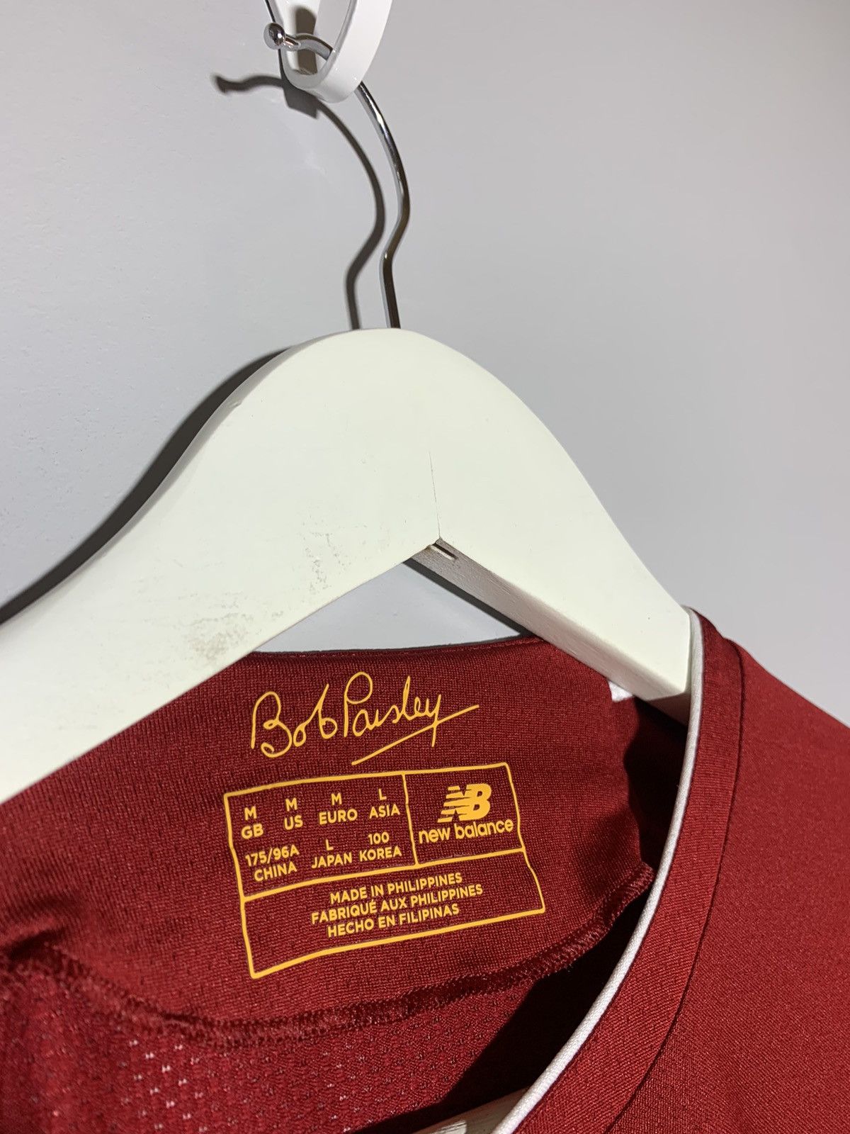 New Balance Liverpool New Balance 2019/20 Y2k Streetwear Football Shirt Size US M / EU 48-50 / 2 - 14 Thumbnail