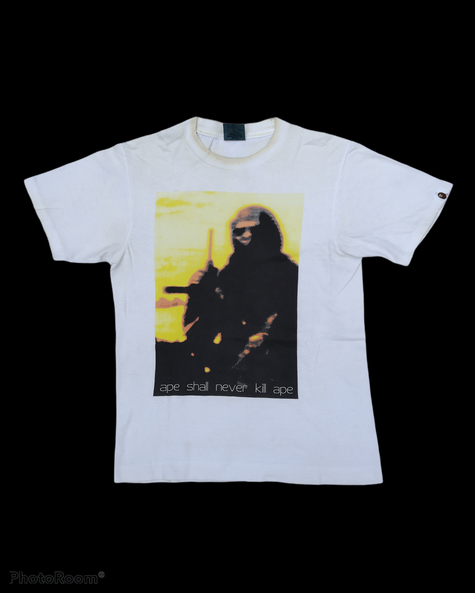 Bape × Futura APE SHALL NEVER KILL APE FUTURA TWO THOUSAND Size US M / EU 48-50 / 2 - 1 Thumbnail