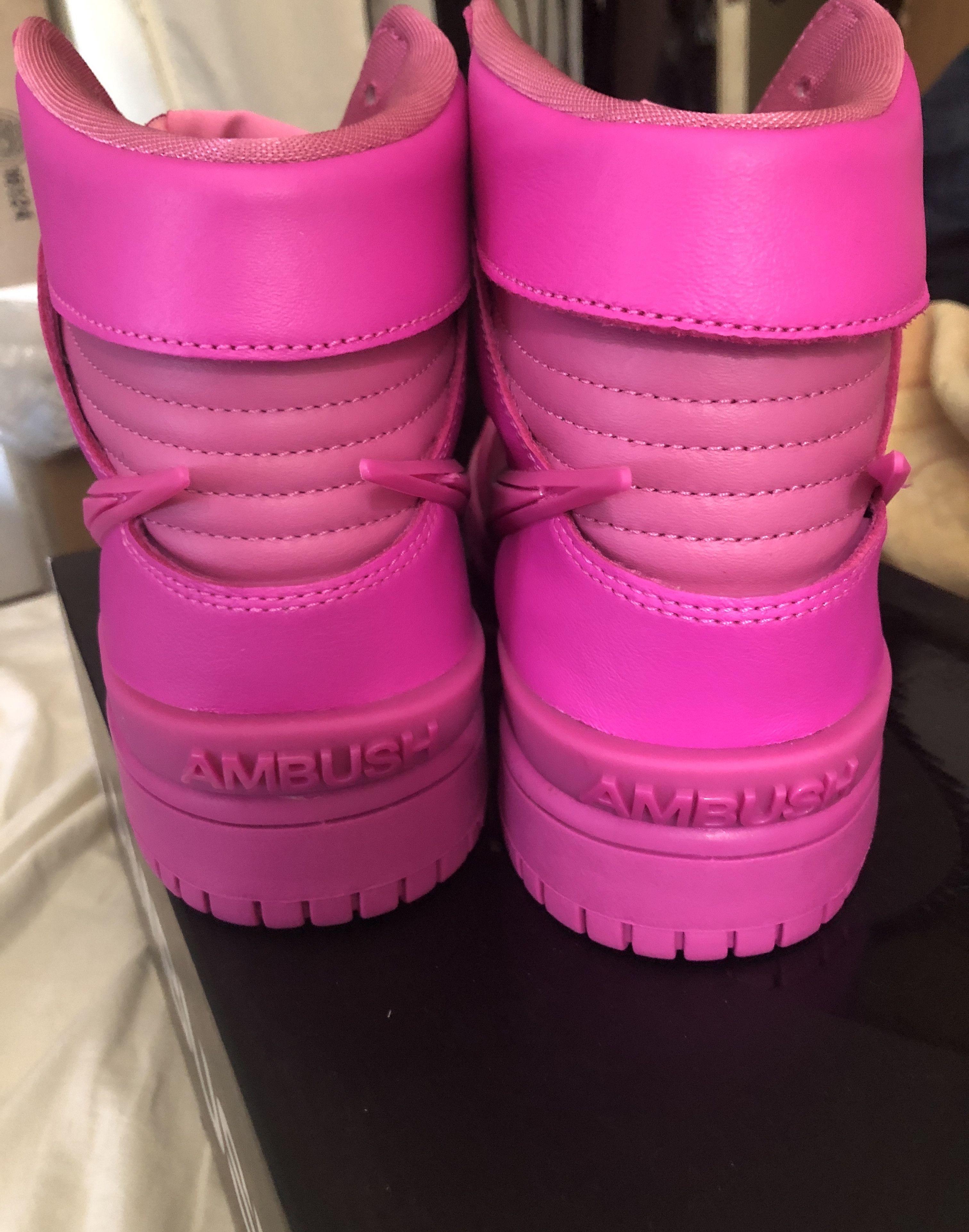 Ambush Design × Nike NEW Nike Dunk High X AMBUSH Cosmic Fuchsia US 8.5 Sneakers Size US 8.5 / EU 41-42 - 5 Thumbnail