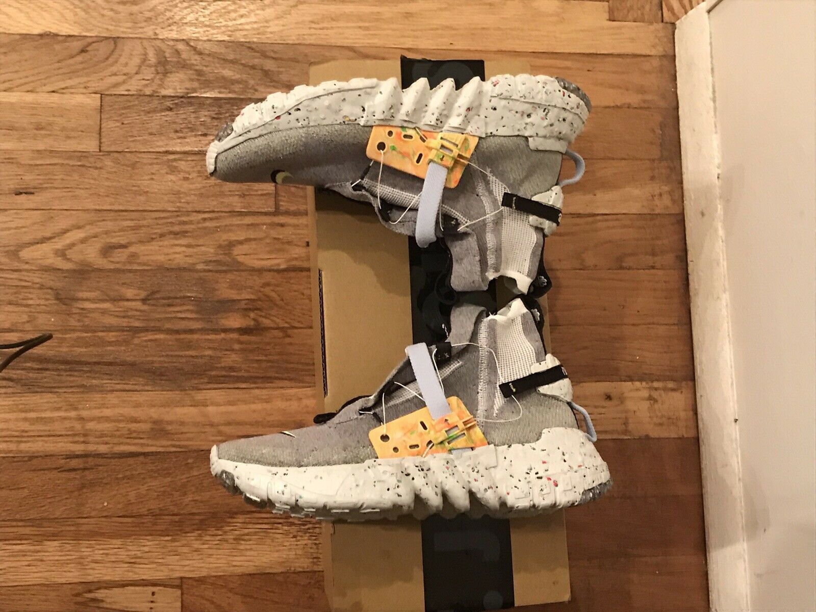 Nike Nike Space Hippie 03 Grey Volt Size 8.5 Flyknit CQ3989-002 Size US 8.5 / EU 41-42 - 4 Thumbnail
