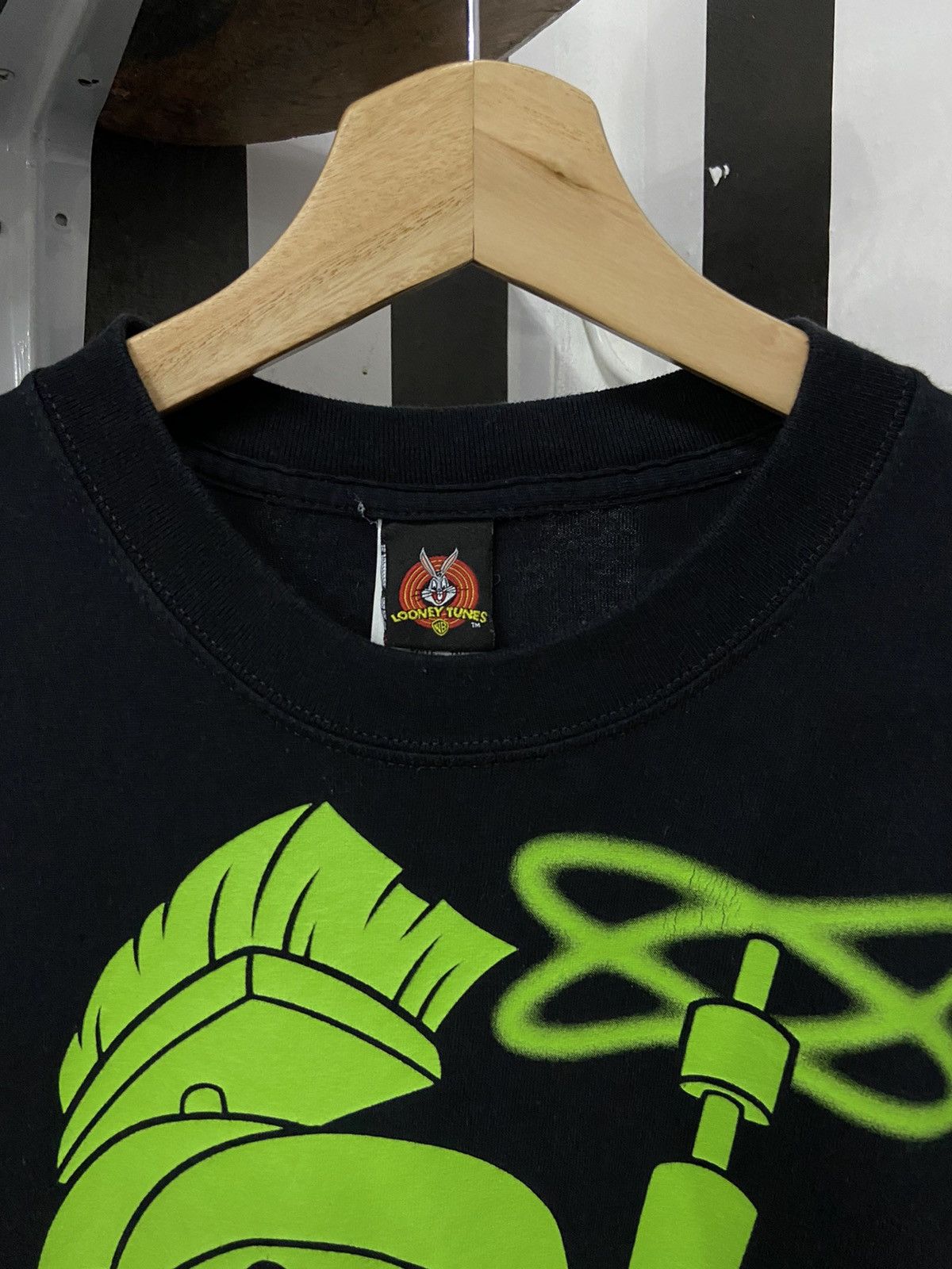 Cartoon Network × Vintage Vintage 90’s Marvin The Martian Loney Tunes Tshirt Size US XL / EU 56 / 4 - 6 Thumbnail