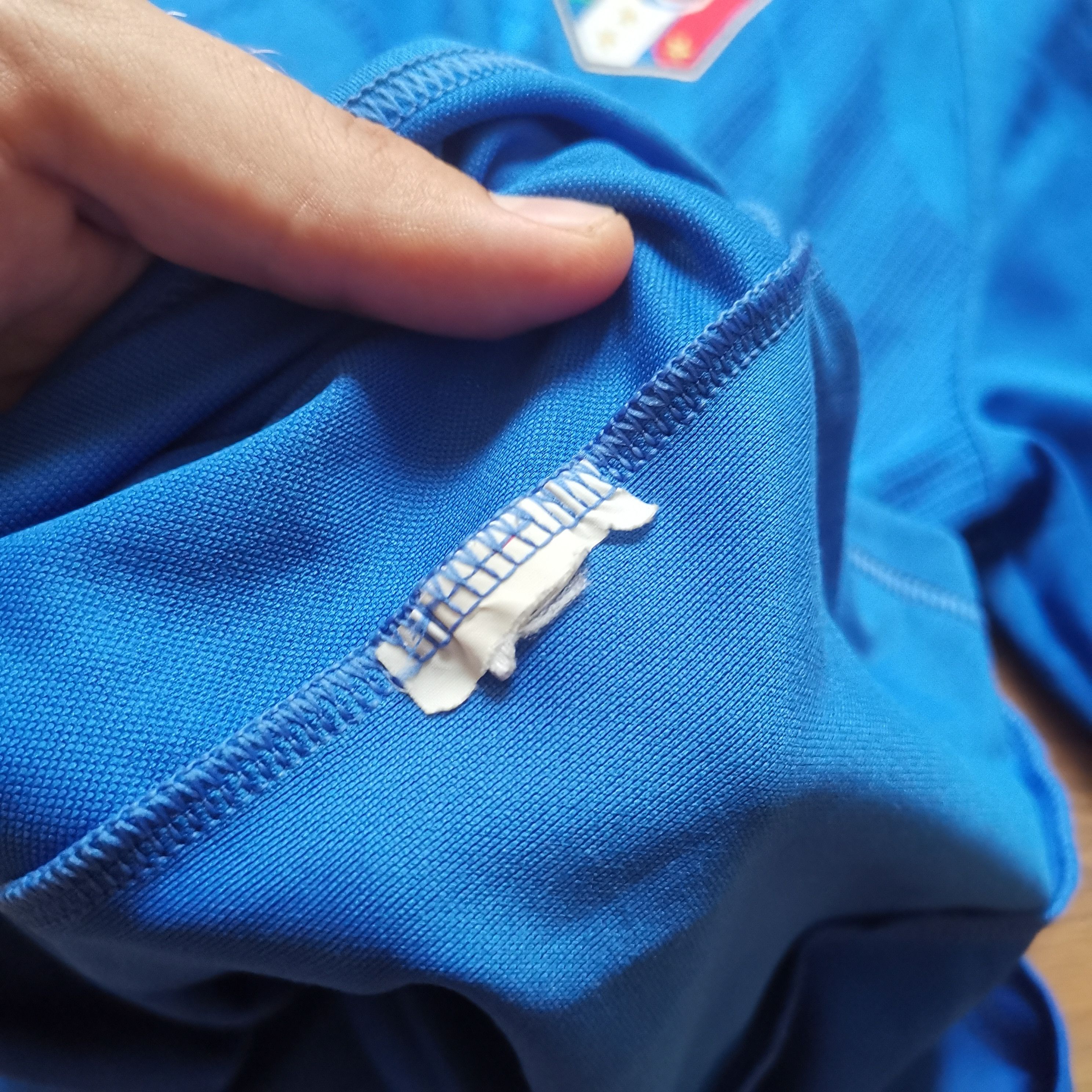 Puma Puma Italy 2010 2011 home jersey soccer football Size US L / EU 52-54 / 3 - 4 Thumbnail