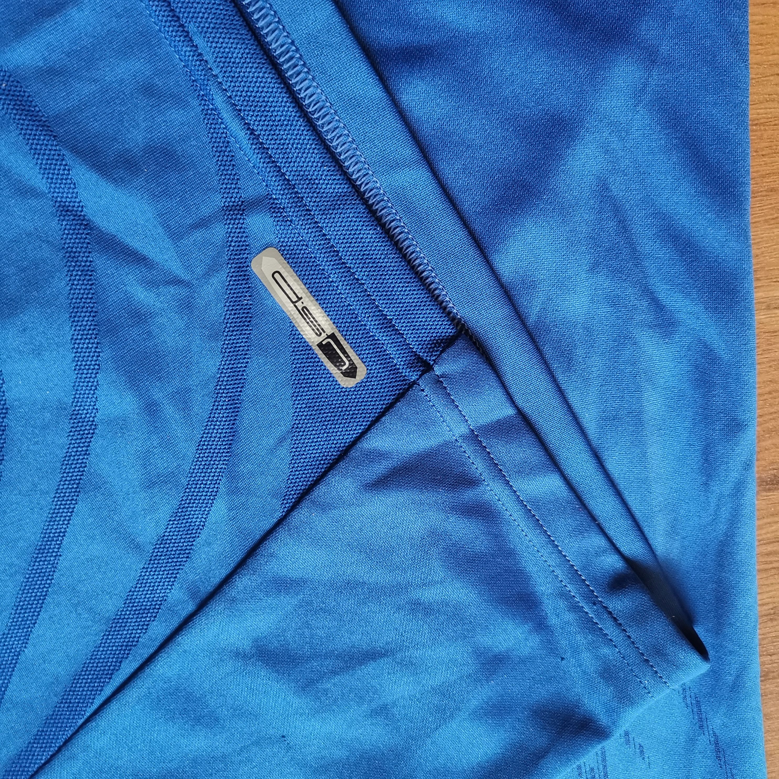 Puma Puma Italy 2010 2011 home jersey soccer football Size US L / EU 52-54 / 3 - 5 Thumbnail