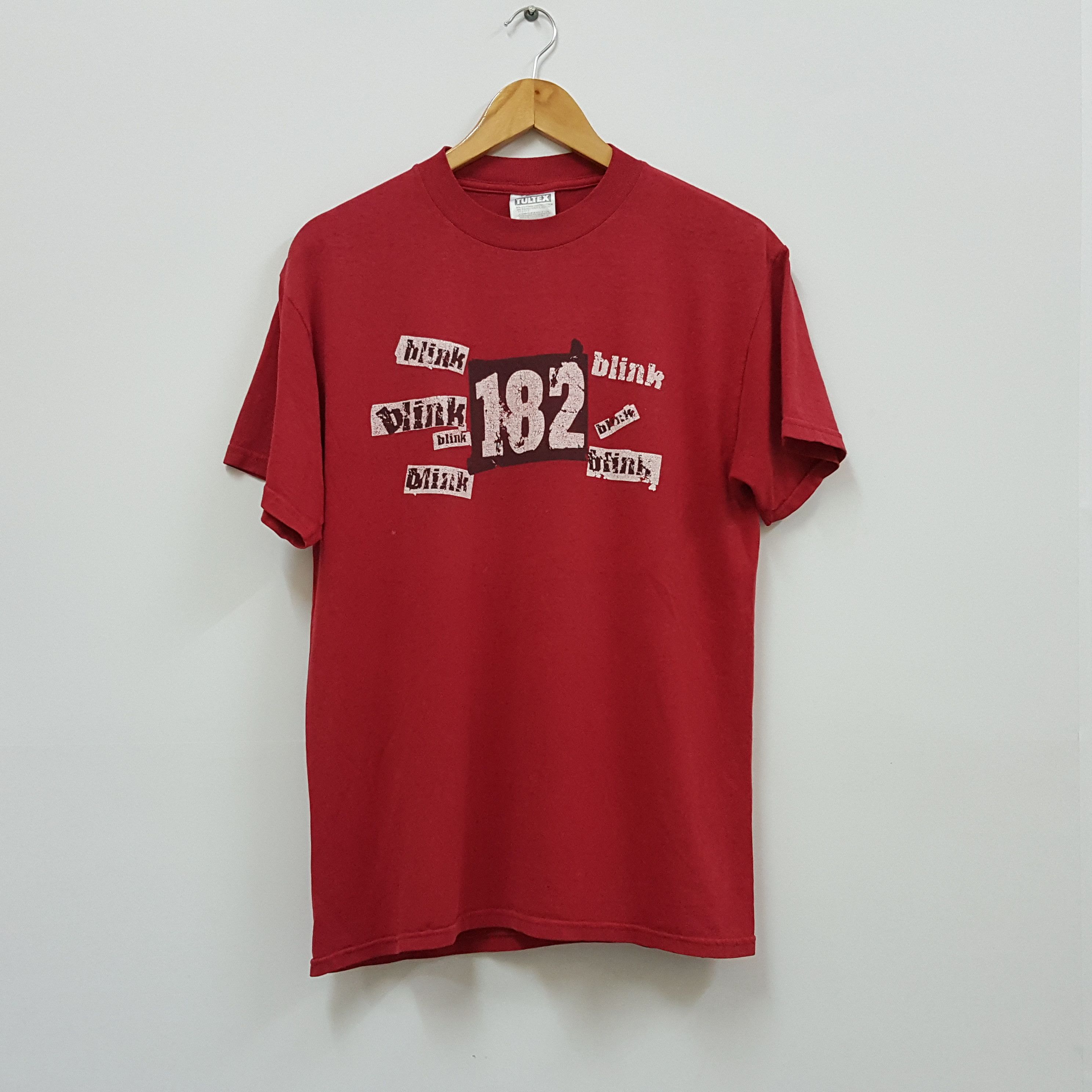 Band Tees × Vintage Vintage Blink-182 American Rock Band t-shirt Size US M / EU 48-50 / 2 - 1 Thumbnail