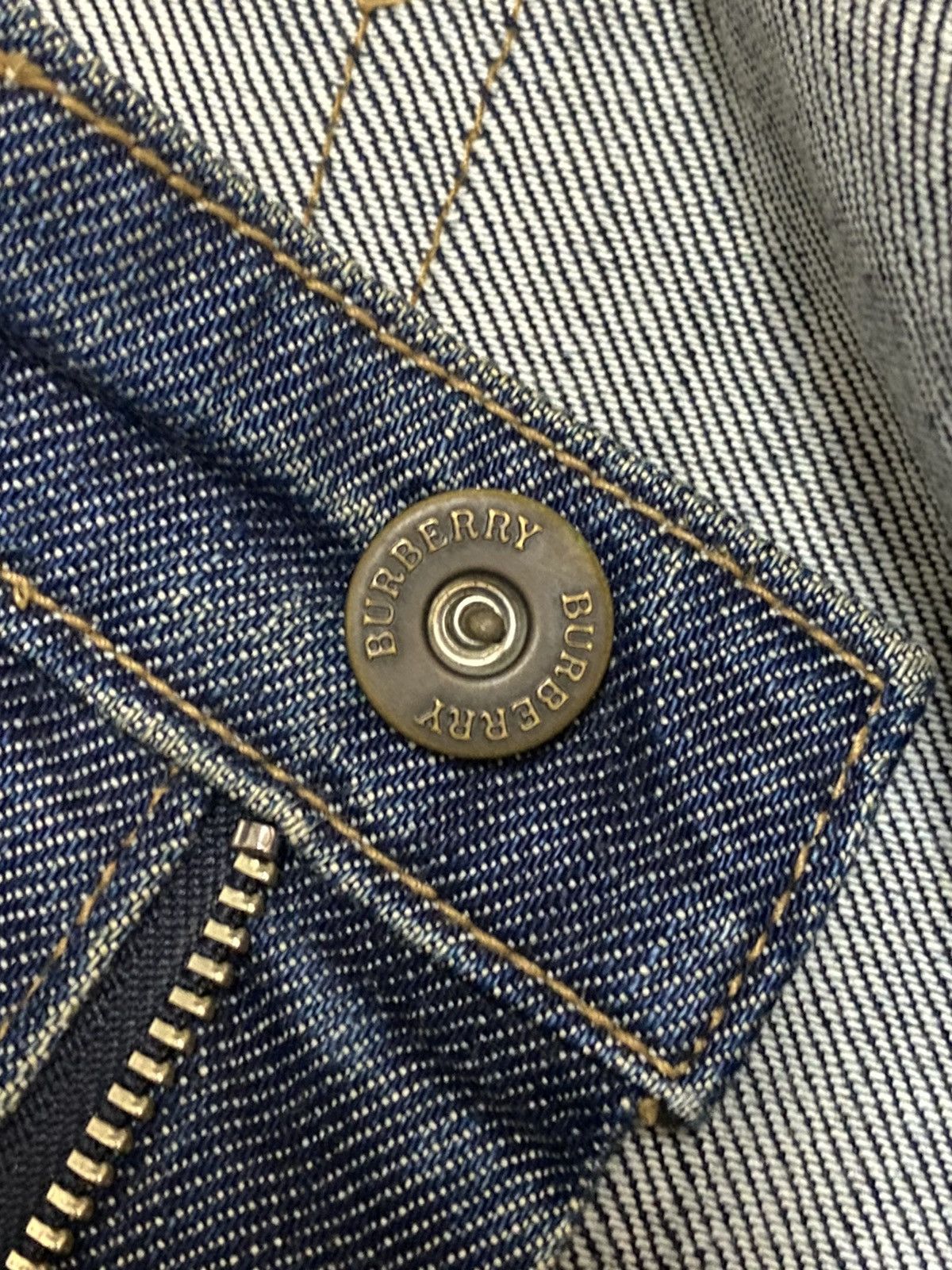 Burberry × Vintage Vintage Burberry London Nova Check Washed Denim Pants Size US 30 / EU 46 - 6 Thumbnail