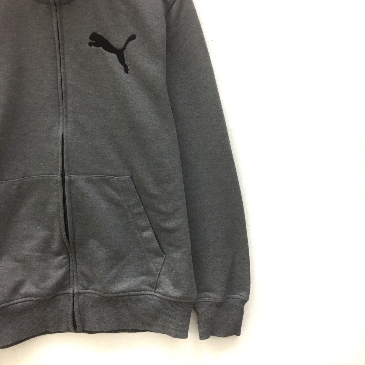 Puma × Vintage Vintage Puma Zipper Up Sweatshirt Puma Embroidered Size US M / EU 48-50 / 2 - 3 Thumbnail