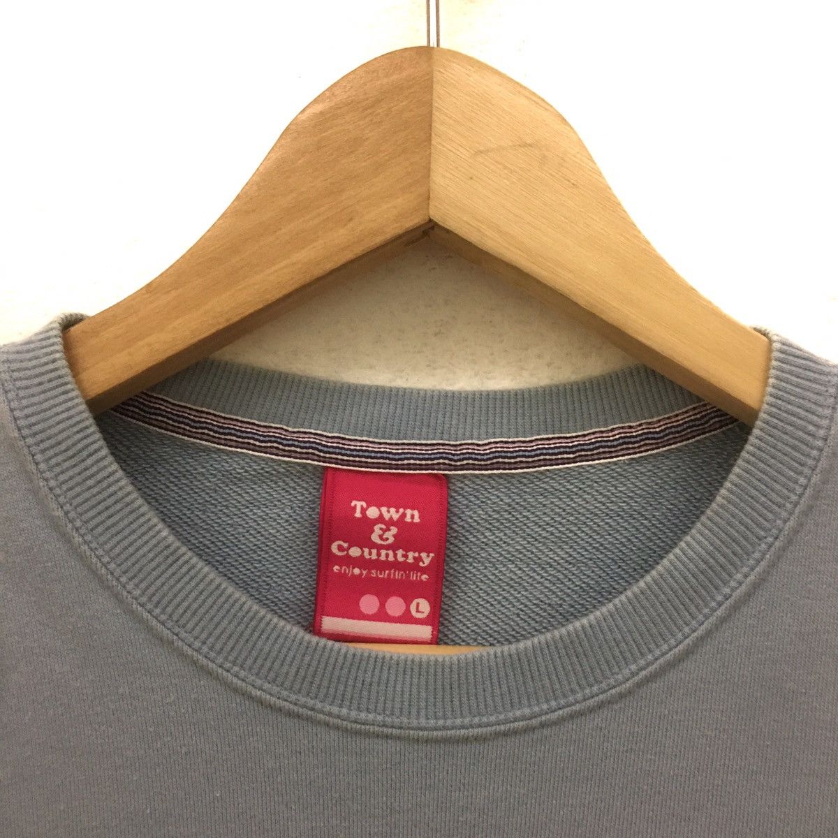 Vintage Vintage Town And County CrewNeck Sweatshirt Biglogo Size US S / EU 44-46 / 1 - 9 Thumbnail