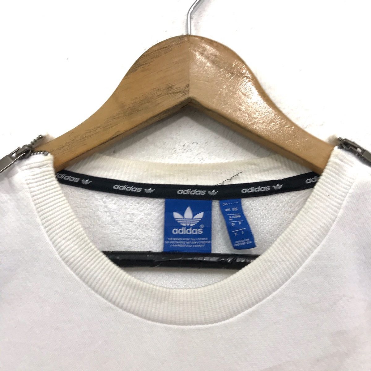 Adidas × Vintage Vintage Adidas Sweatshirt Adidas Size US M / EU 48-50 / 2 - 6 Thumbnail