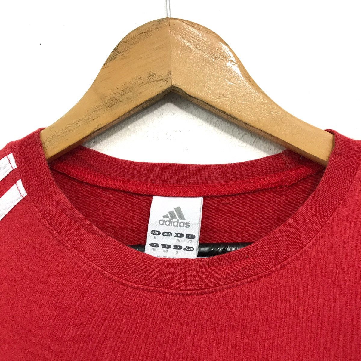 Adidas × Vintage Vintage Adidas Sweatshirt Adidas CrewNeck Sweatshirt Size US XS / EU 42 / 0 - 5 Thumbnail