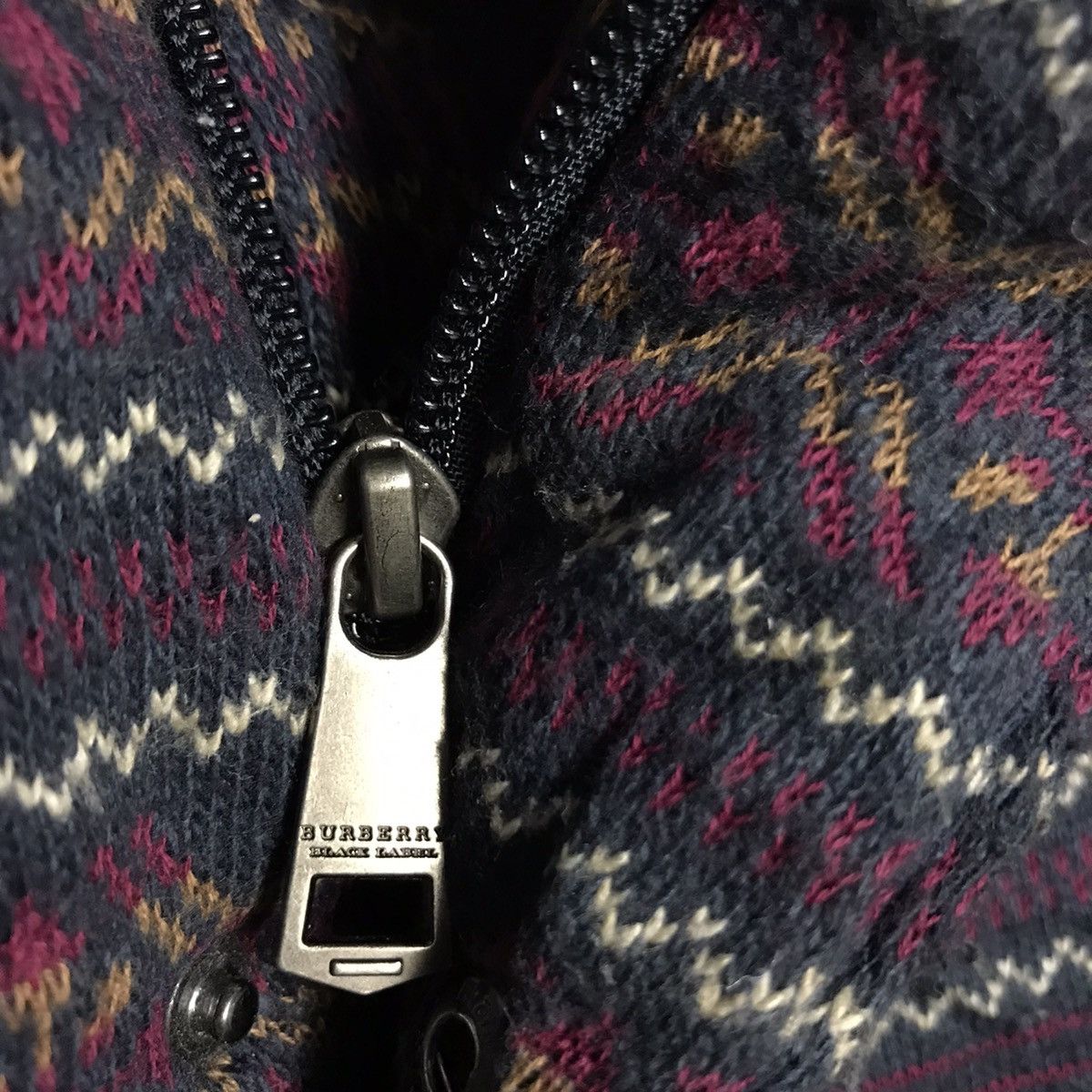 Burberry Burberry black label art design down vest jacket Size US M / EU 48-50 / 2 - 5 Thumbnail