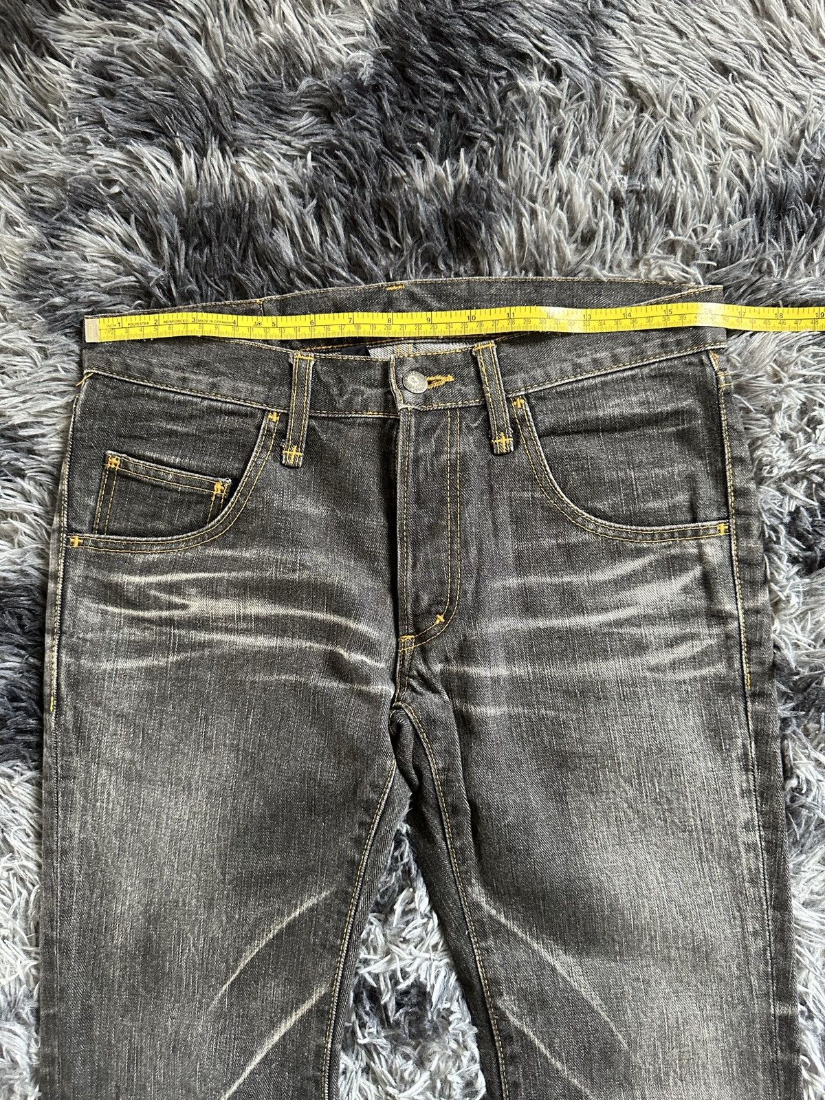 RUDE GALLERY Size 33/40.5 - 00's Rude Gallery distressed jeans Size US 33 - 9 Thumbnail