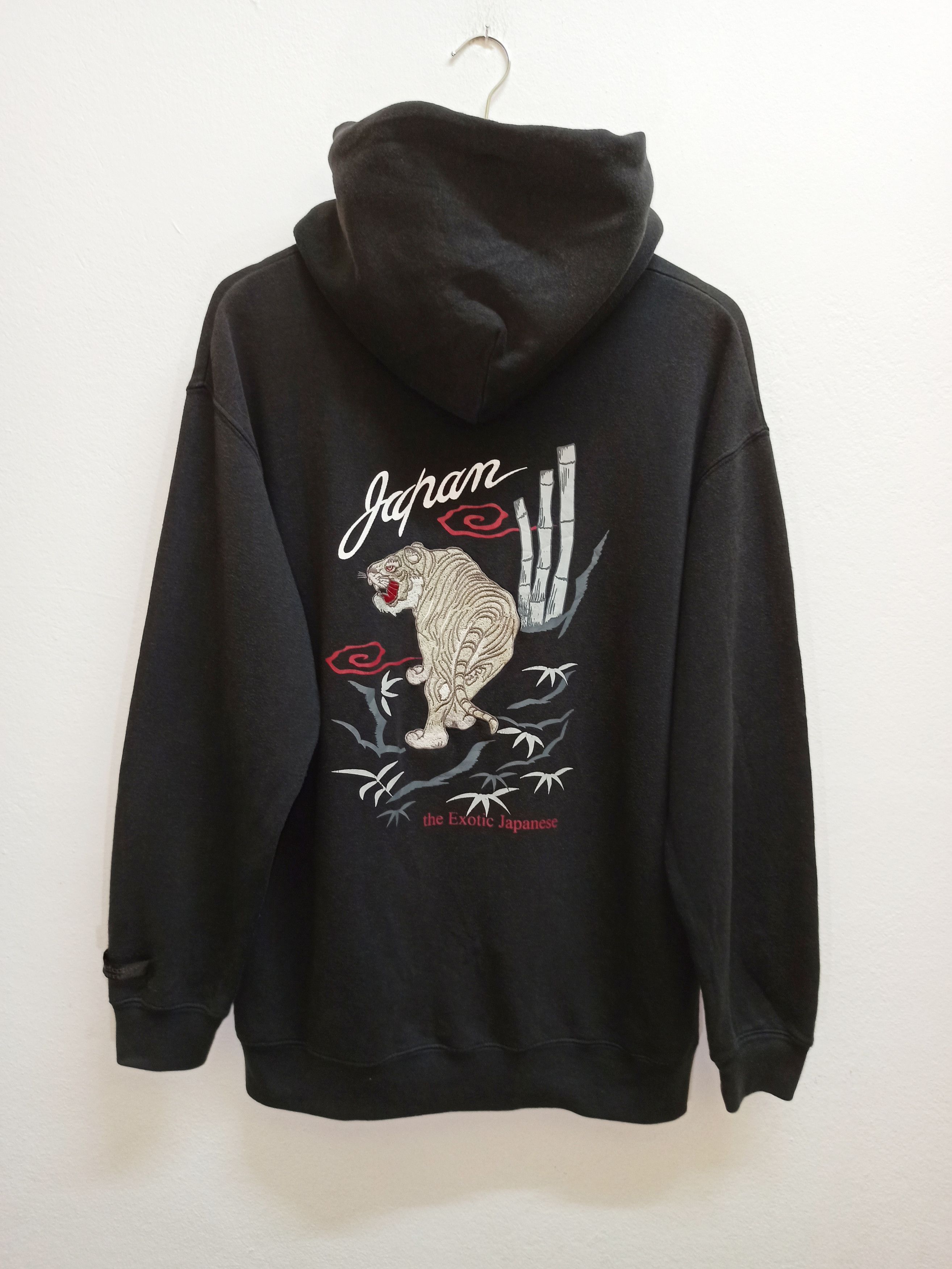 Japanese Brand Sun Faded Vintage Sukajan Hoodie Embroidered Tiger Japan Size US L / EU 52-54 / 3 - 1 Thumbnail