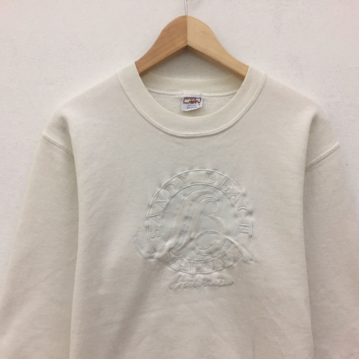 Vintage Vintage Crazy Shirt Crew Embroidery Sandy Beach Club Hawaii Size US M / EU 48-50 / 2 - 8 Thumbnail