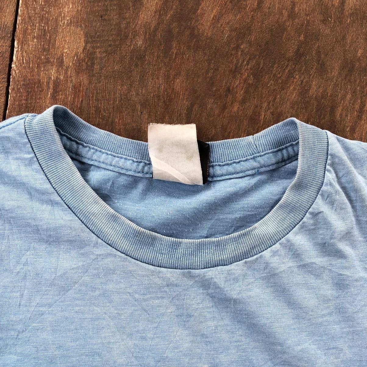 Quiksilver Vintage Thrashed Faded Quiksilver Surfing T Shirt Size US XL / EU 56 / 4 - 5 Thumbnail
