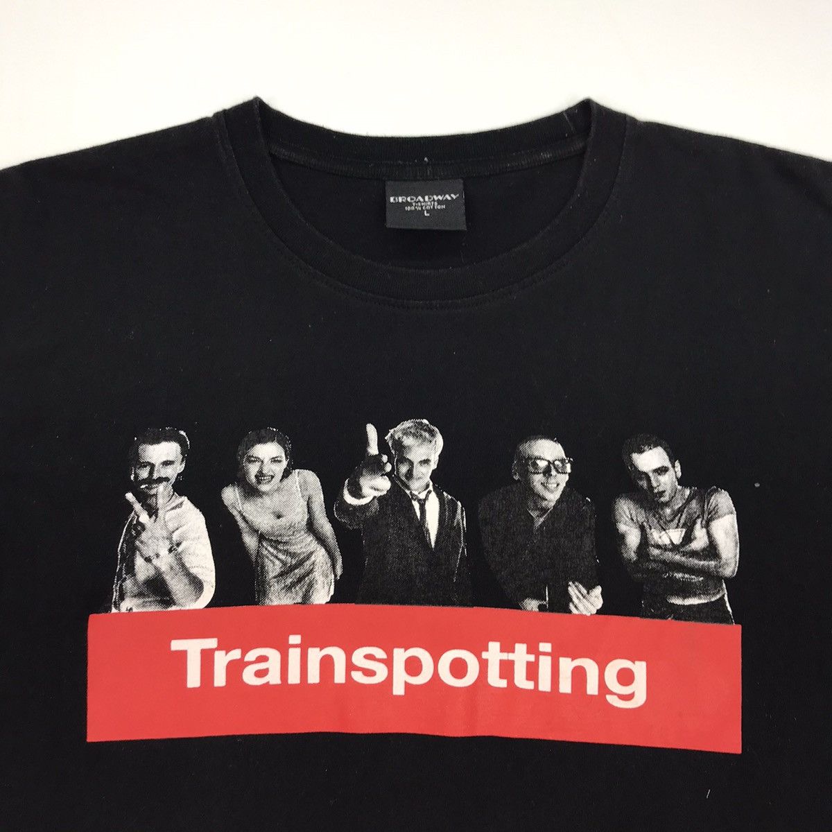 Vintage TRAINSPOTTING movie promo t-shirt Size US L / EU 52-54 / 3 - 2 Thumbnail