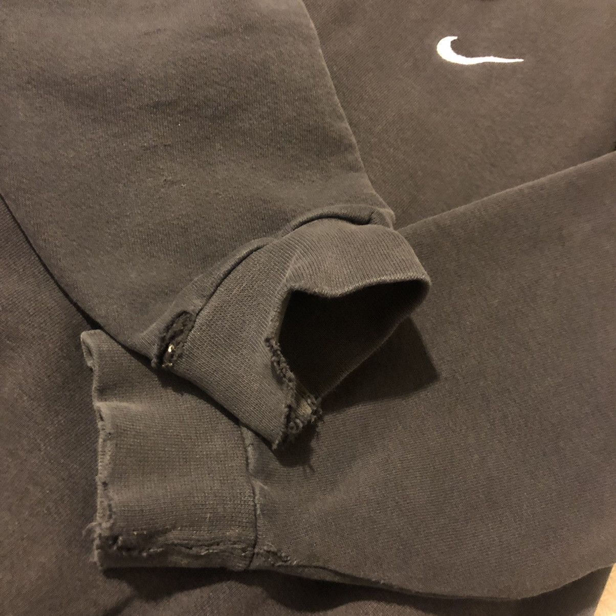 Nike × Vintage Vintage 90’s Faded Black Nike Sweatshirt Size US L / EU 52-54 / 3 - 5 Thumbnail