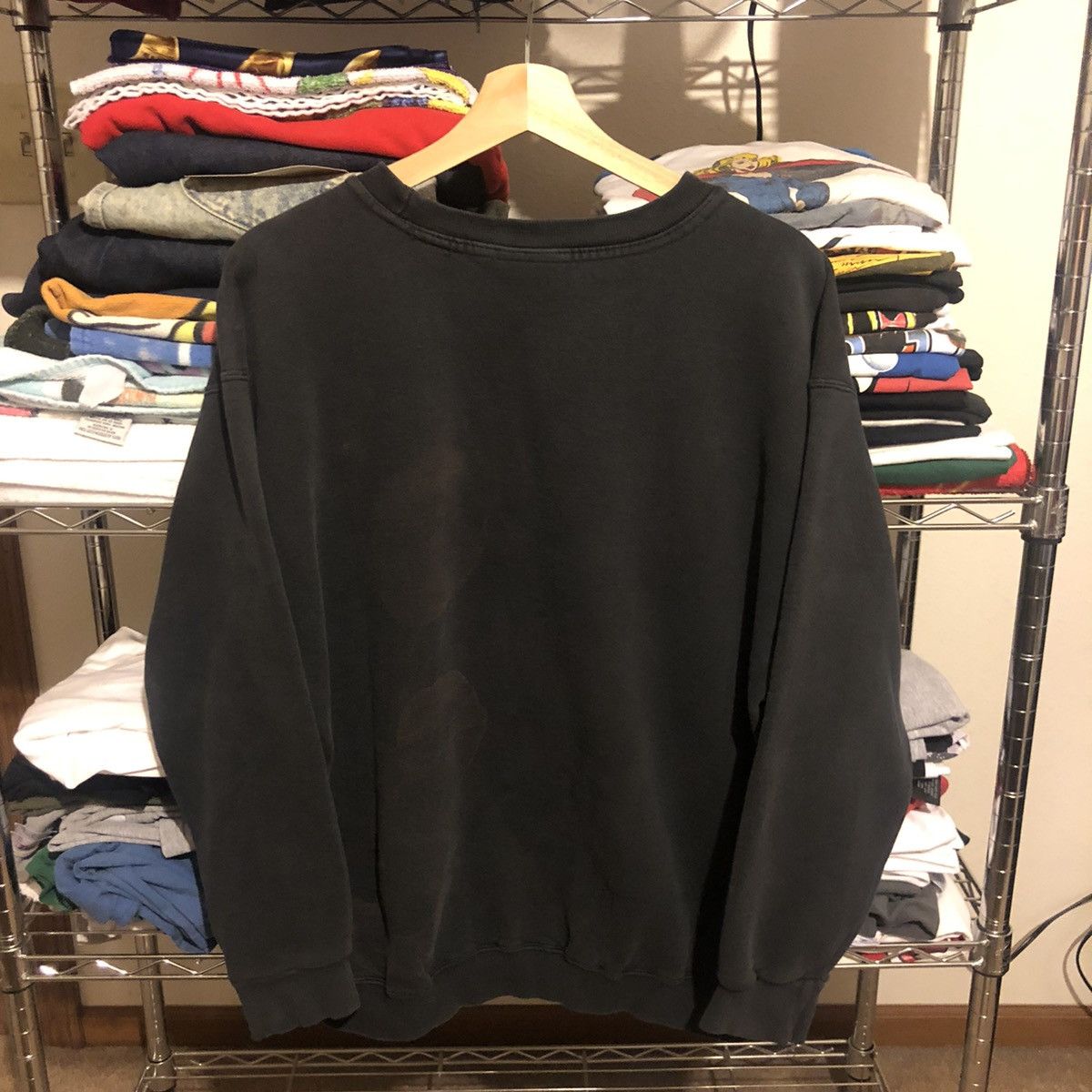 Nike × Vintage Vintage 90’s Faded Black Nike Sweatshirt Size US L / EU 52-54 / 3 - 4 Thumbnail