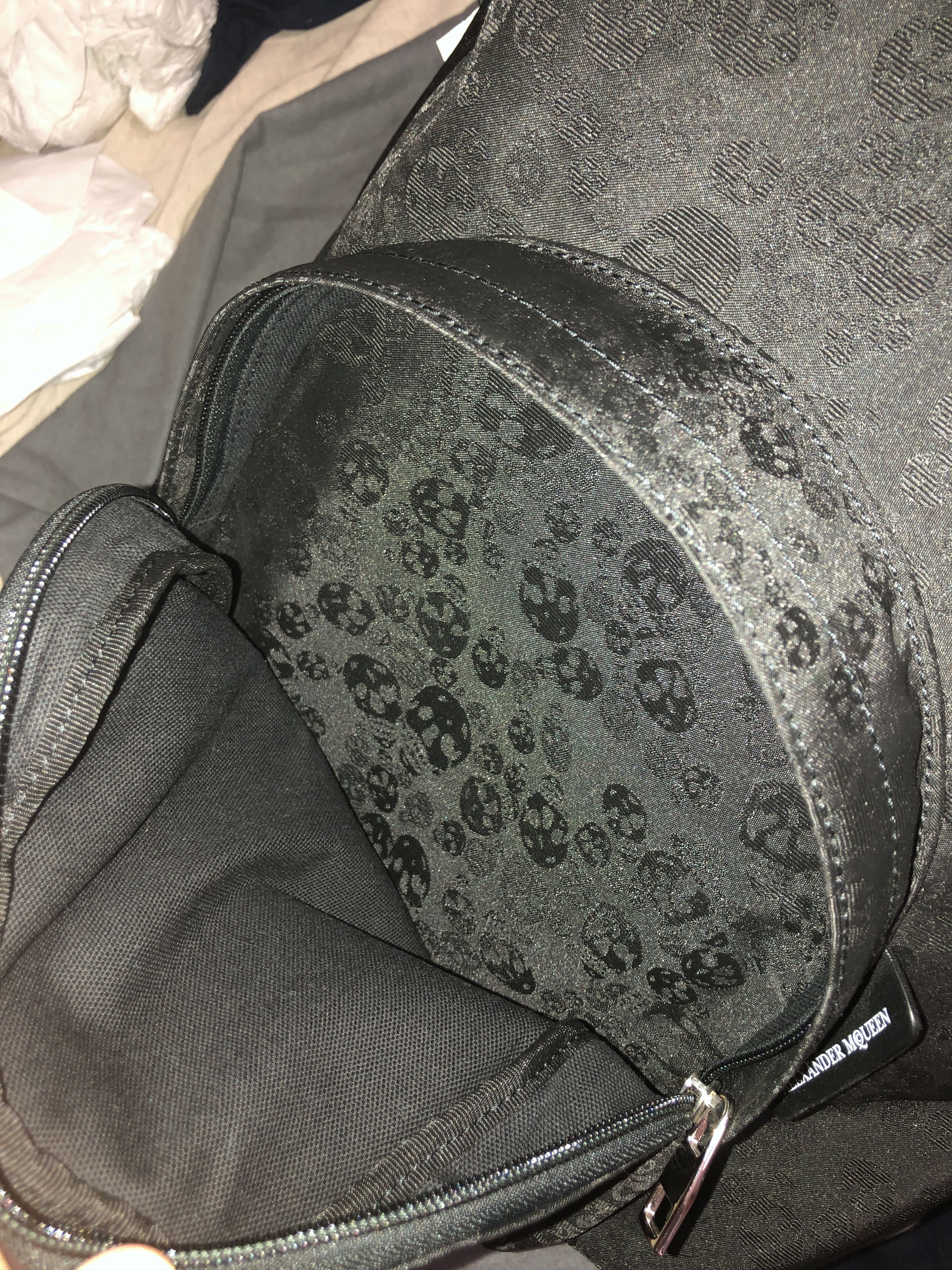 Alexander McQueen $1320 ALEXANDER MCQUEEN SKULL JACQUARD BACKPACK black Size ONE SIZE - 8 Thumbnail
