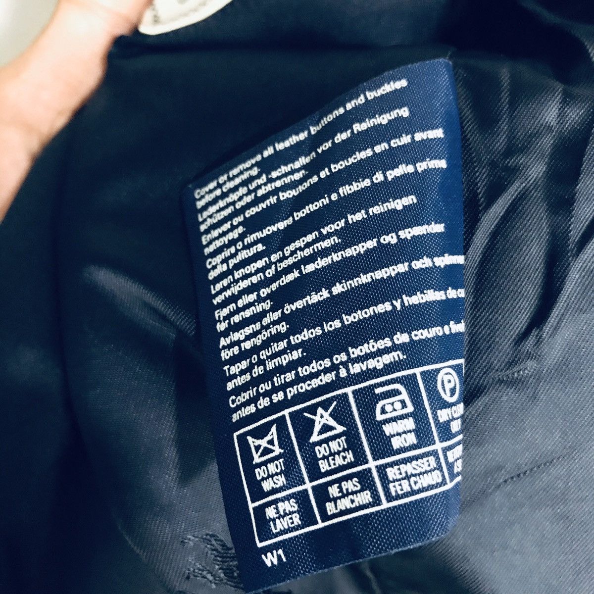 Burberry × Burberry Prorsum Burberry dark blue blazer embroidery logo made in england Size US M / EU 48-50 / 2 - 10 Thumbnail