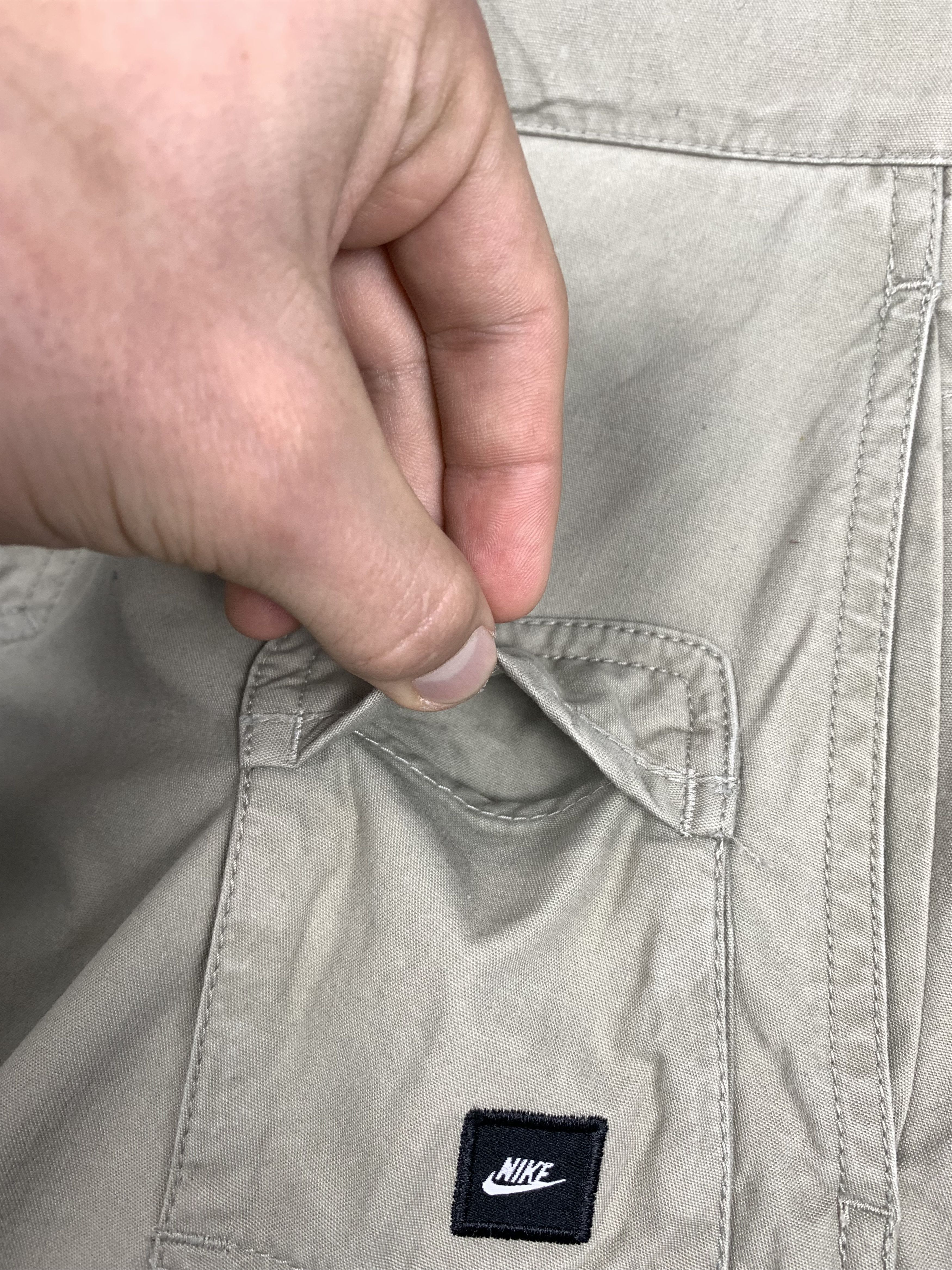 Nike × Vintage Nike Vintage Mens Cargo Shorts Y2K Size US 30 / EU 46 - 5 Thumbnail