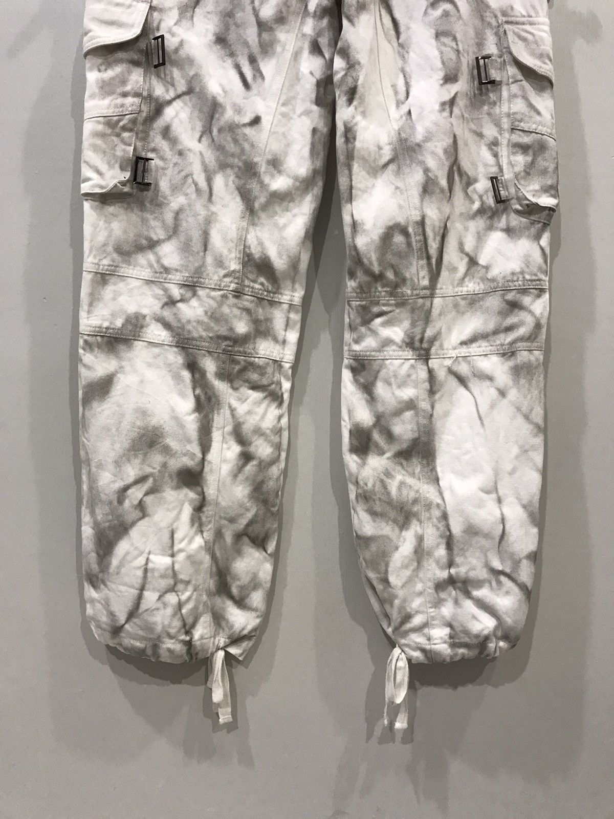 Japanese Brand × Seditionaries MIDAS Japan Smoky Effect Multipockets Tactical Cargo Pant Size US 33 - 15 Thumbnail