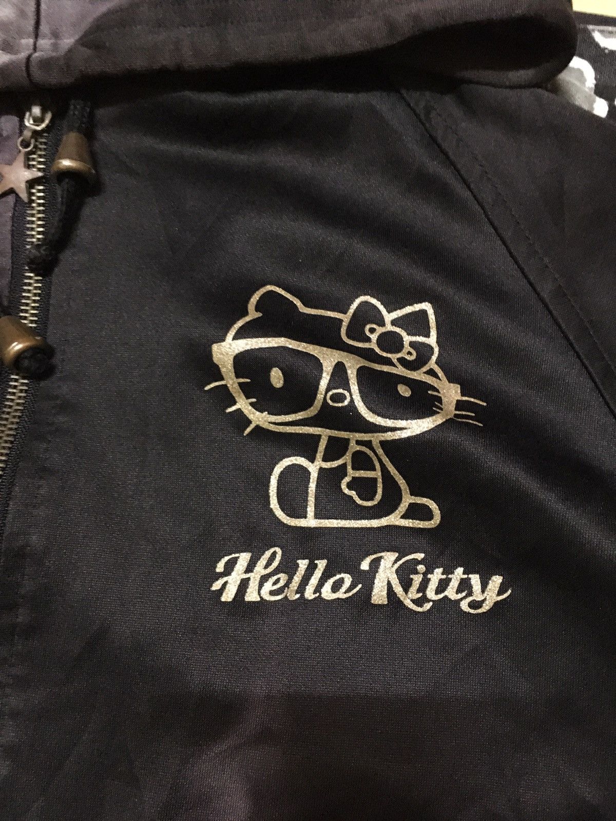 Cartoon Network Hello Kitty Short Sleeve Zipper Hoodie Size US M / EU 48-50 / 2 - 5 Thumbnail