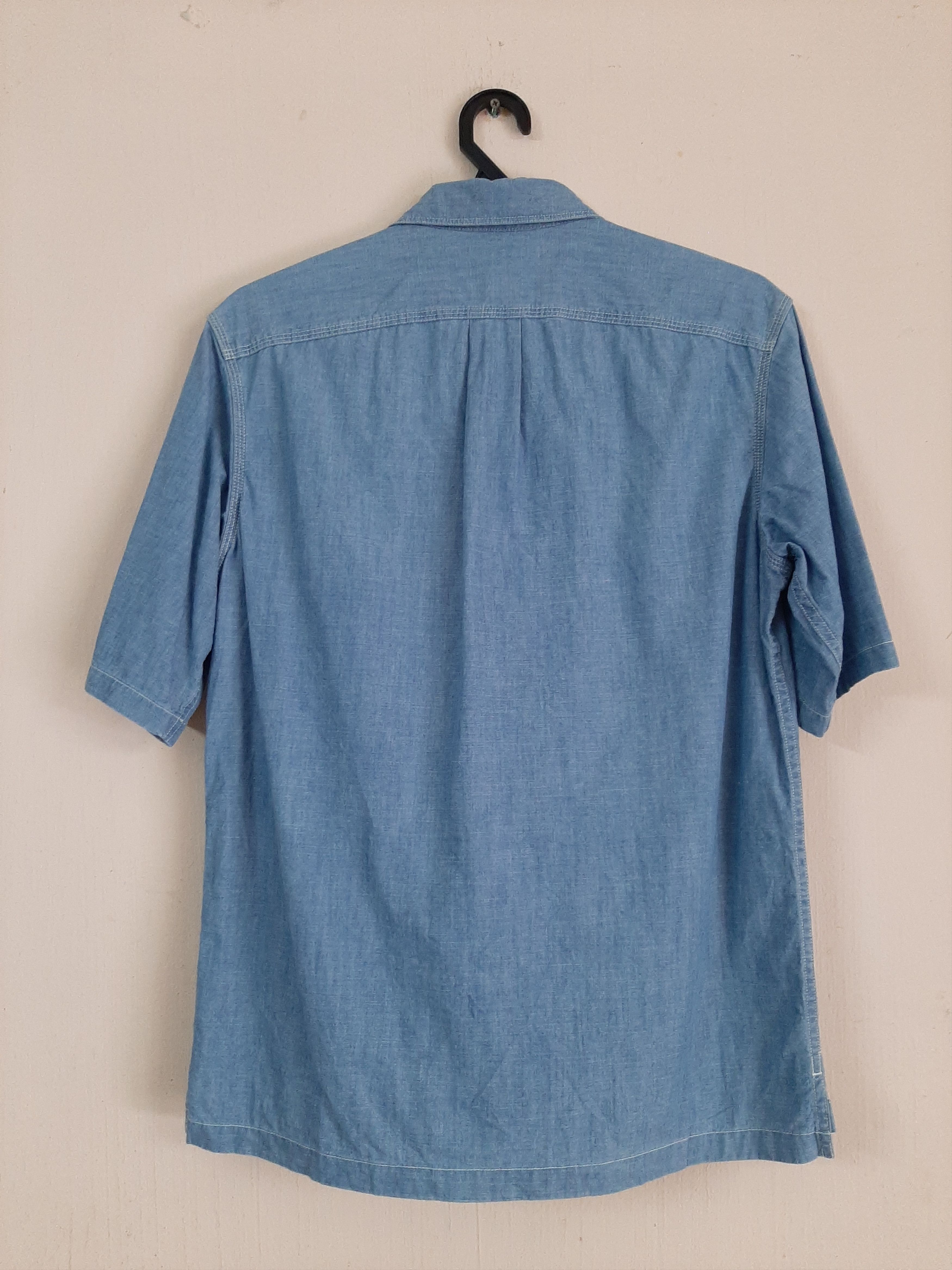Lemaire × Uniqlo Uniqlo X Lemaire Single Pocket Chambray Shirt Size US M / EU 48-50 / 2 - 2 Thumbnail