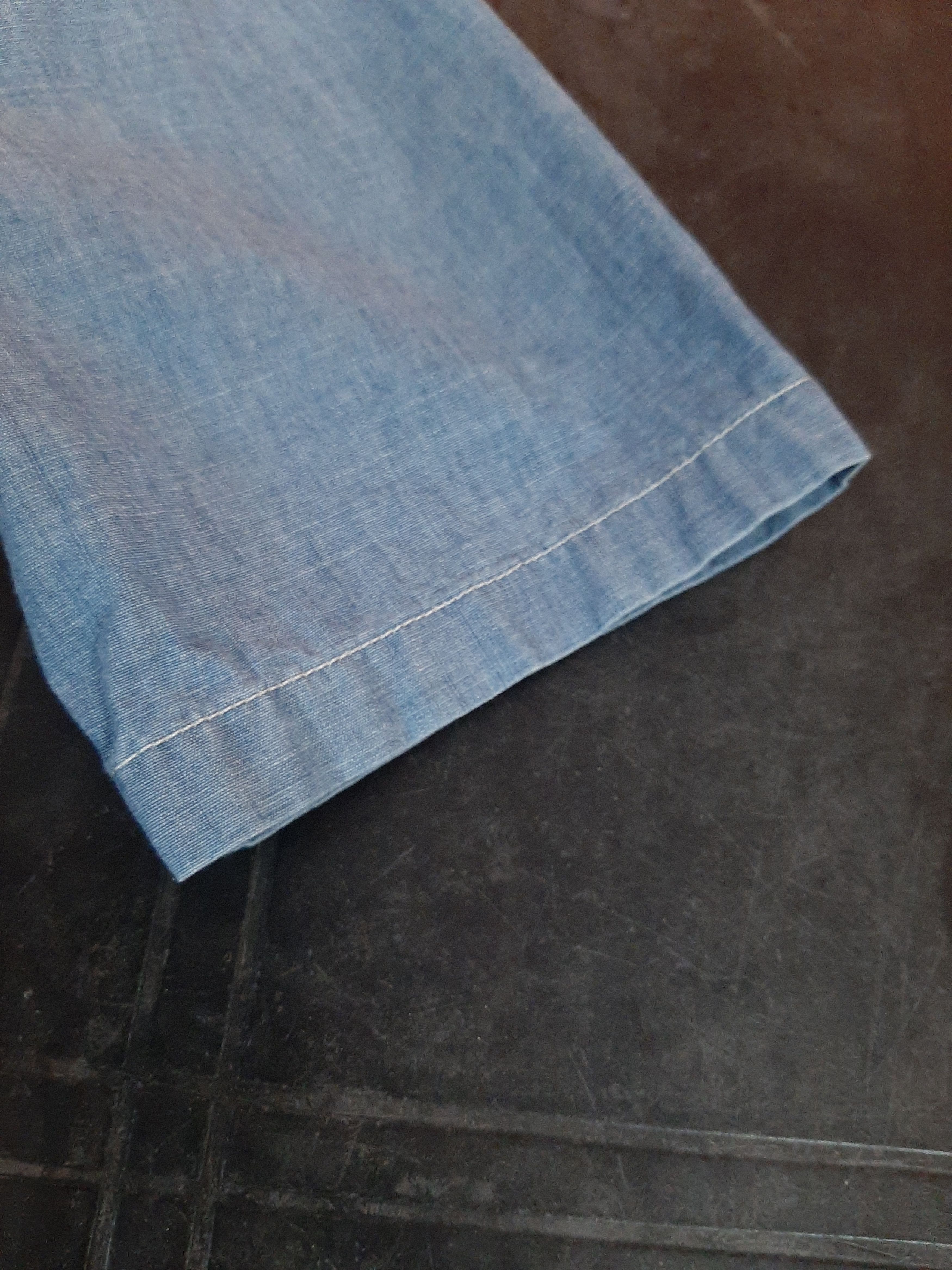 Lemaire × Uniqlo Uniqlo X Lemaire Single Pocket Chambray Shirt Size US M / EU 48-50 / 2 - 8 Thumbnail