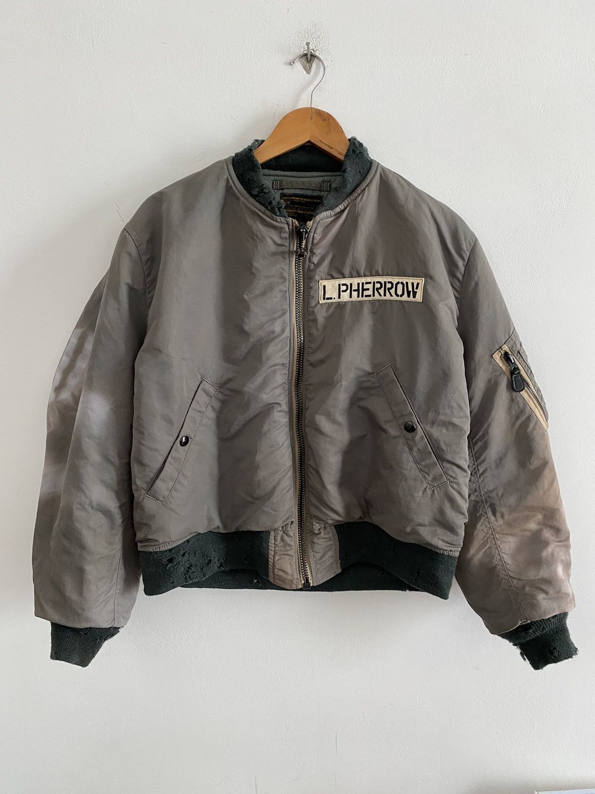 image of Pherrows x Vintage L.pherrow Flight Jacket Ma-1 B-15 Military Design Vintage in Navy (Size Large)