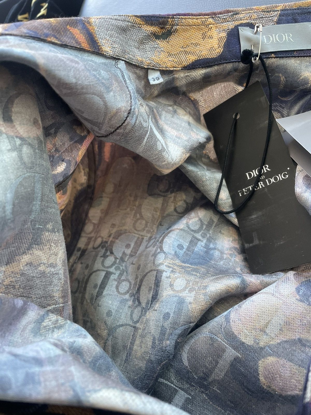Dior Super Rare Runway Dior x Peter Doig Oblique Logo Silk Shirt Size US M / EU 48-50 / 2 - 22 Thumbnail