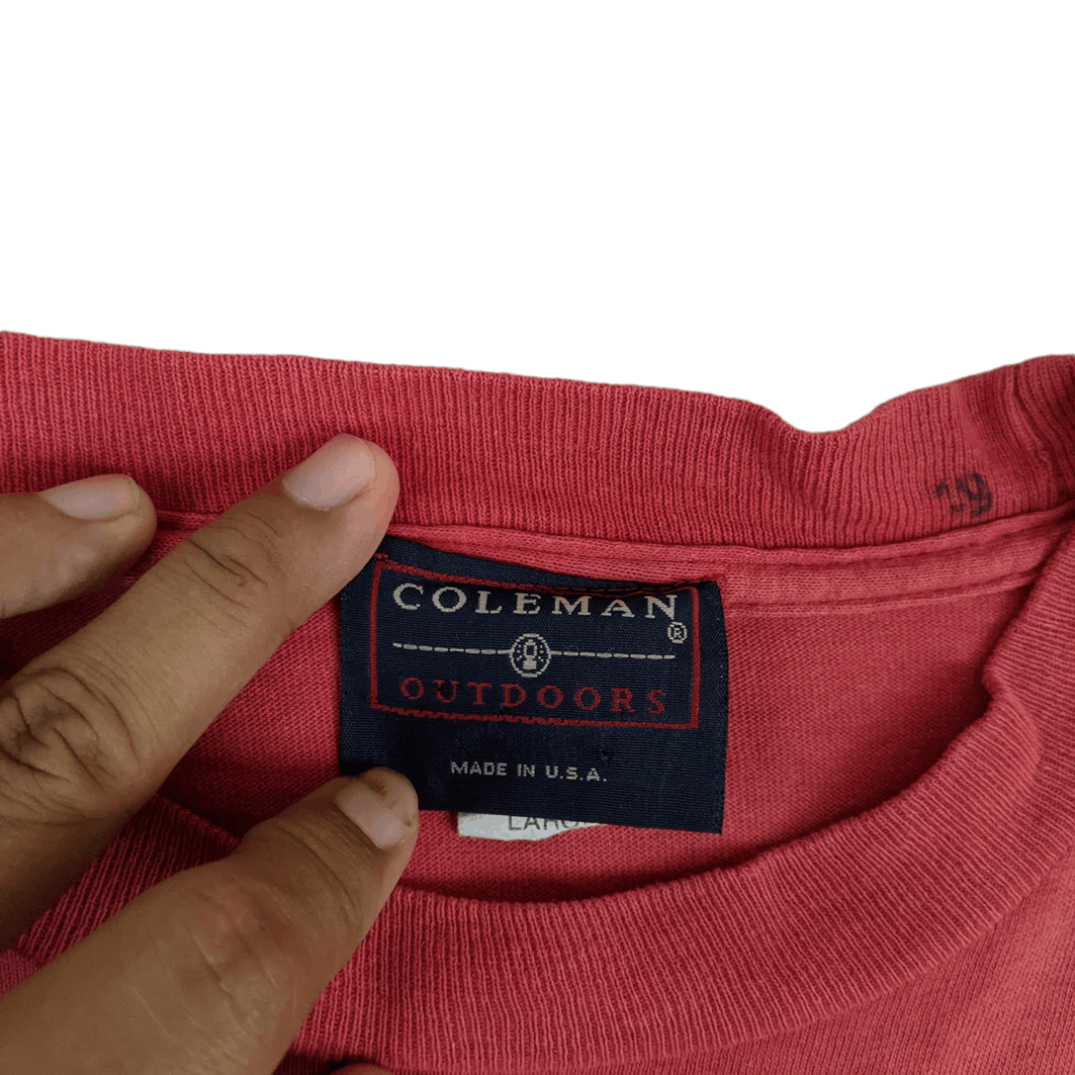 Coleman 90's COLEMAN Trophy Bass Fishing Single Stitches T-Shirt Size US L / EU 52-54 / 3 - 12 Thumbnail