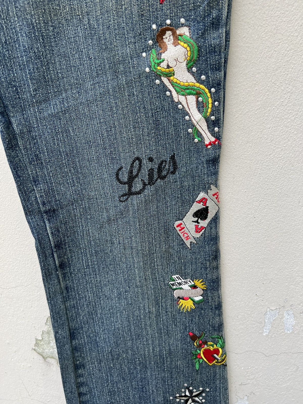 Vintage Semantic Design Japan Embroidery Denim Flare Jeans Size US 31 - 13 Thumbnail