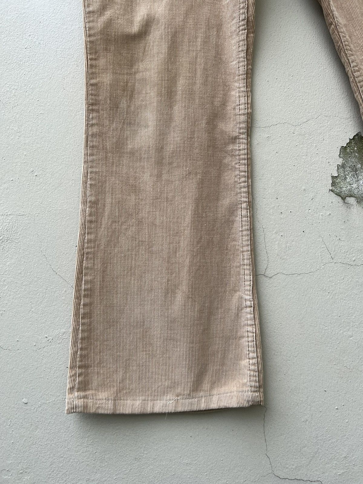 Levi's Vintage 70s Levi’s 517 Sun Fade Corduroy Flare Jeans Size US 31 - 8 Thumbnail