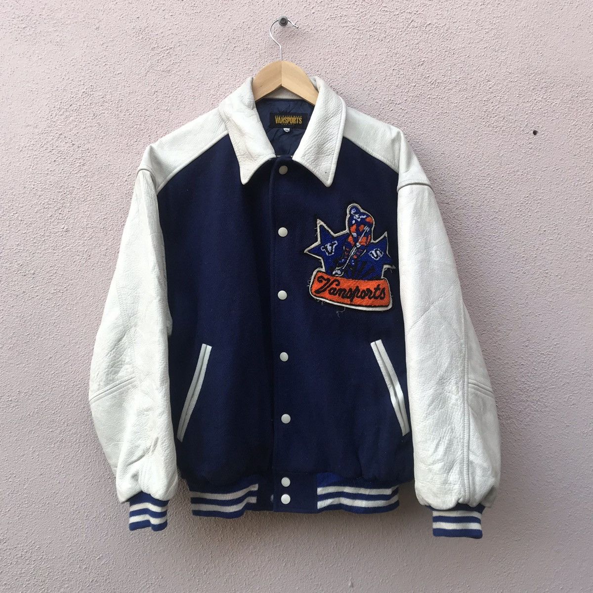 Vintage Vintage Vansports varsity leather jacket scovill buttom Size US M / EU 48-50 / 2 - 2 Thumbnail