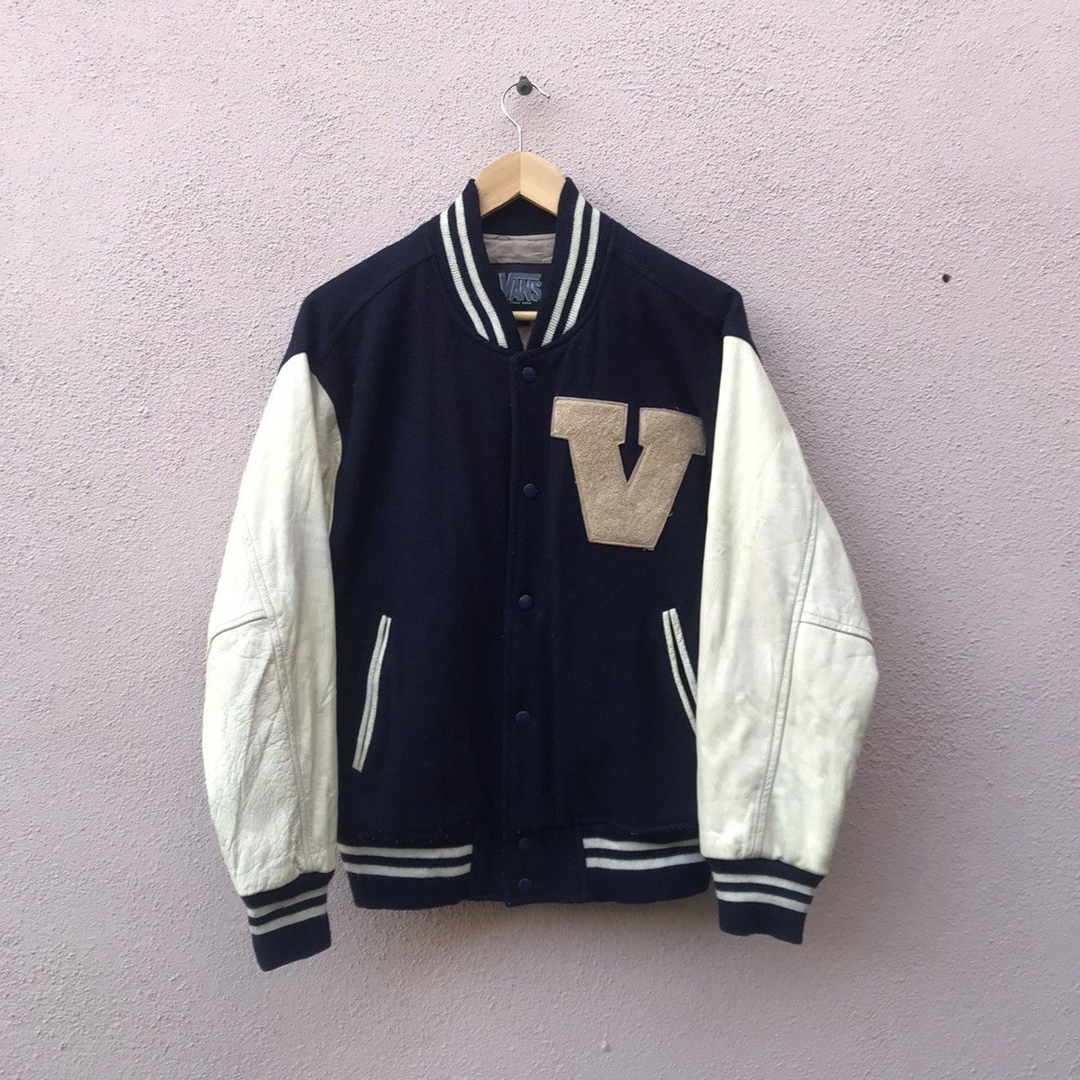 Vans RARE Vintage 90s Vans big logo varsity jacket leather Size US M / EU 48-50 / 2 - 2 Thumbnail
