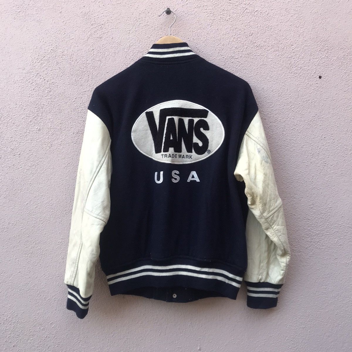 Vans RARE Vintage 90s Vans big logo varsity jacket leather Size US M / EU 48-50 / 2 - 1 Thumbnail