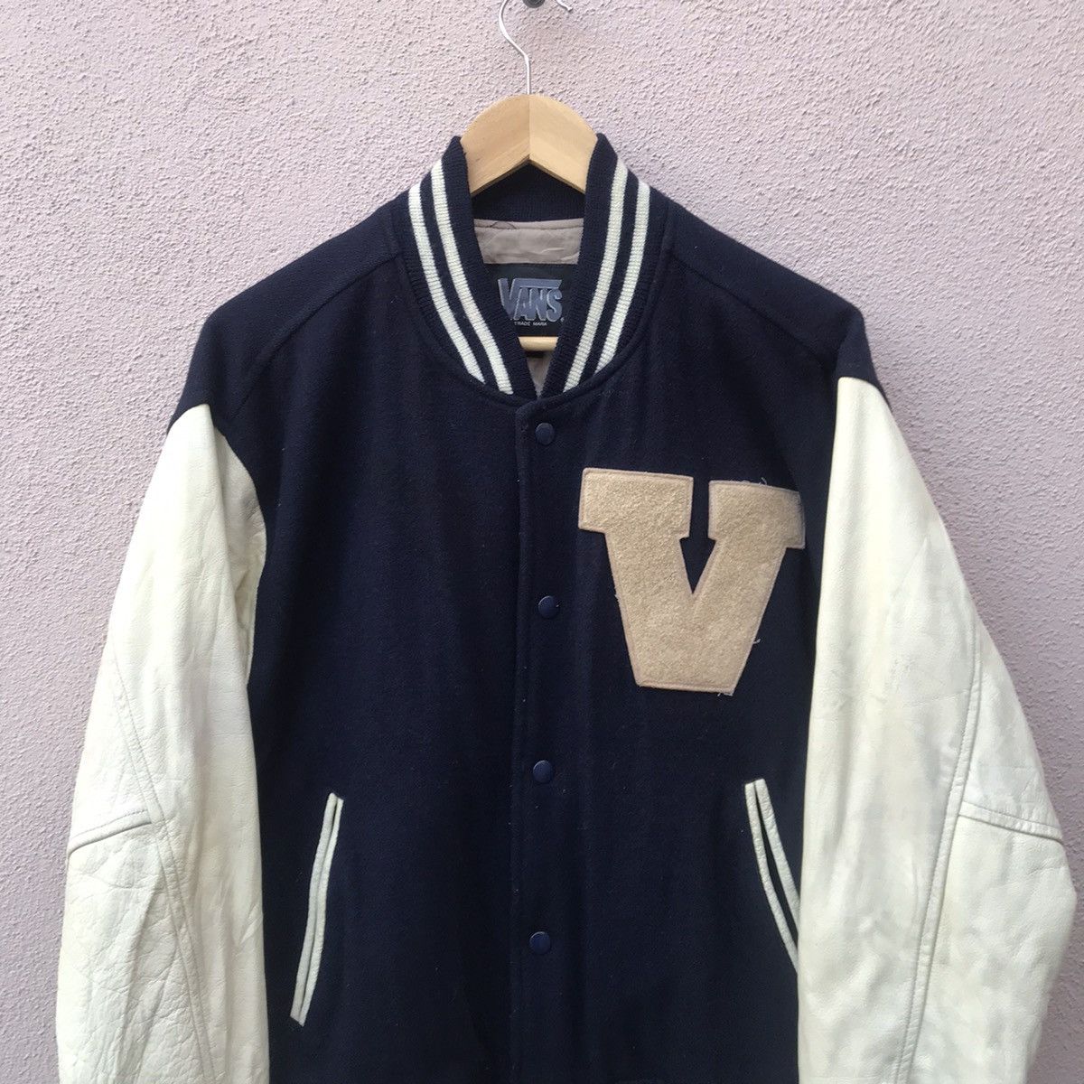 Vans RARE Vintage 90s Vans big logo varsity jacket leather Size US M / EU 48-50 / 2 - 3 Thumbnail