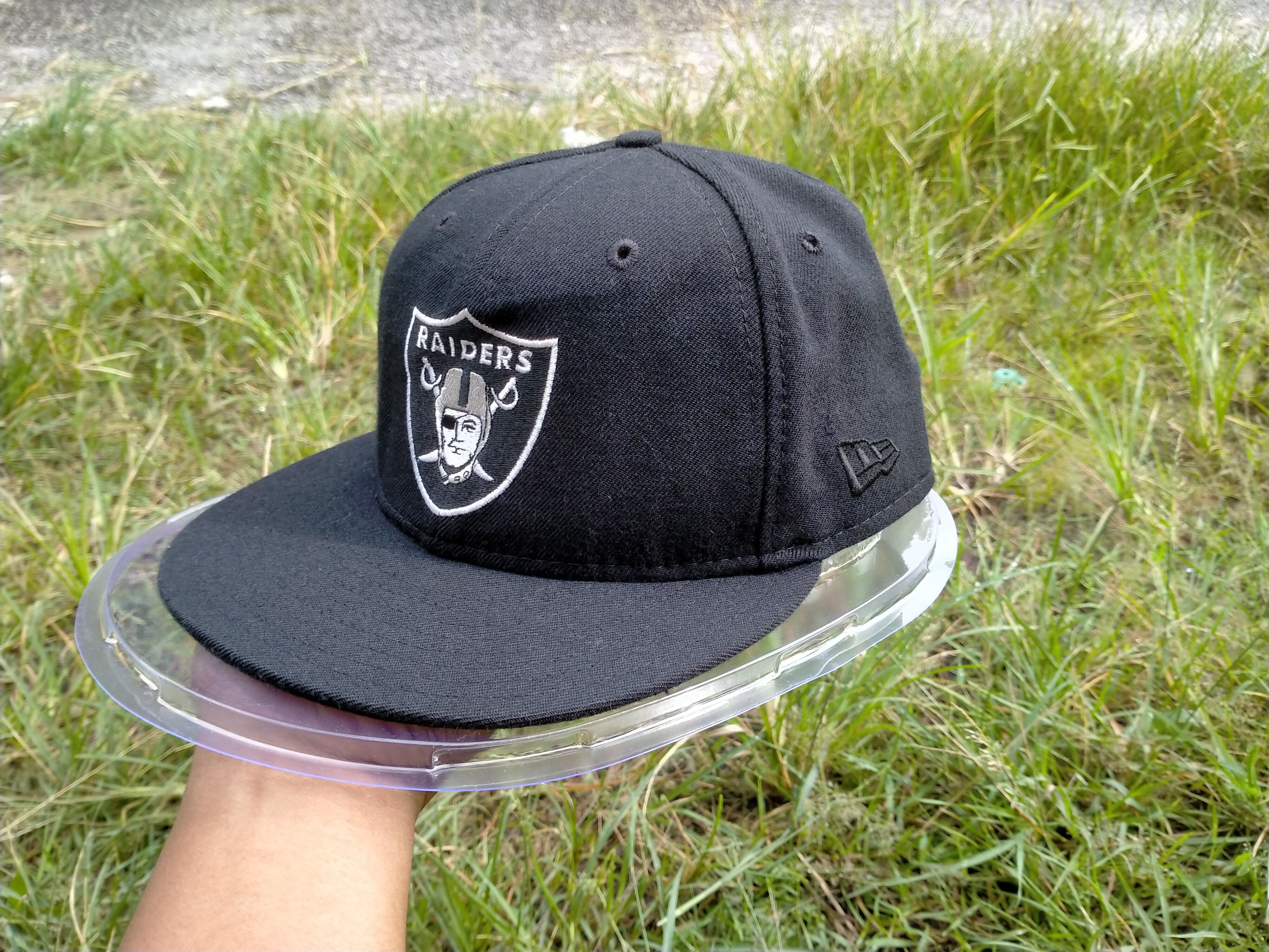 Vintage NFL Oakland Raiders X New Era Full Cap