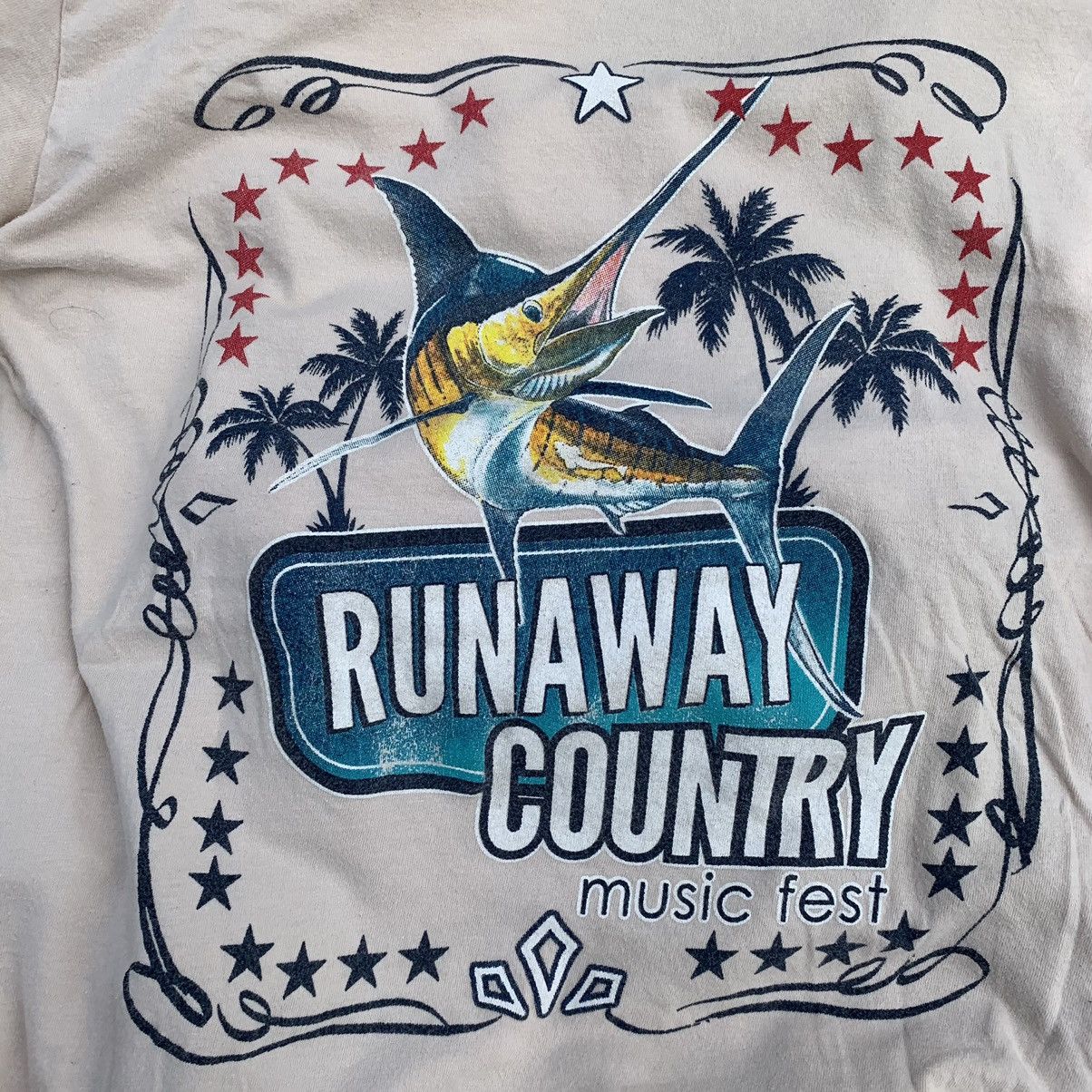 Band Tees Runaway country music fest Size US S / EU 44-46 / 1 - 3 Thumbnail