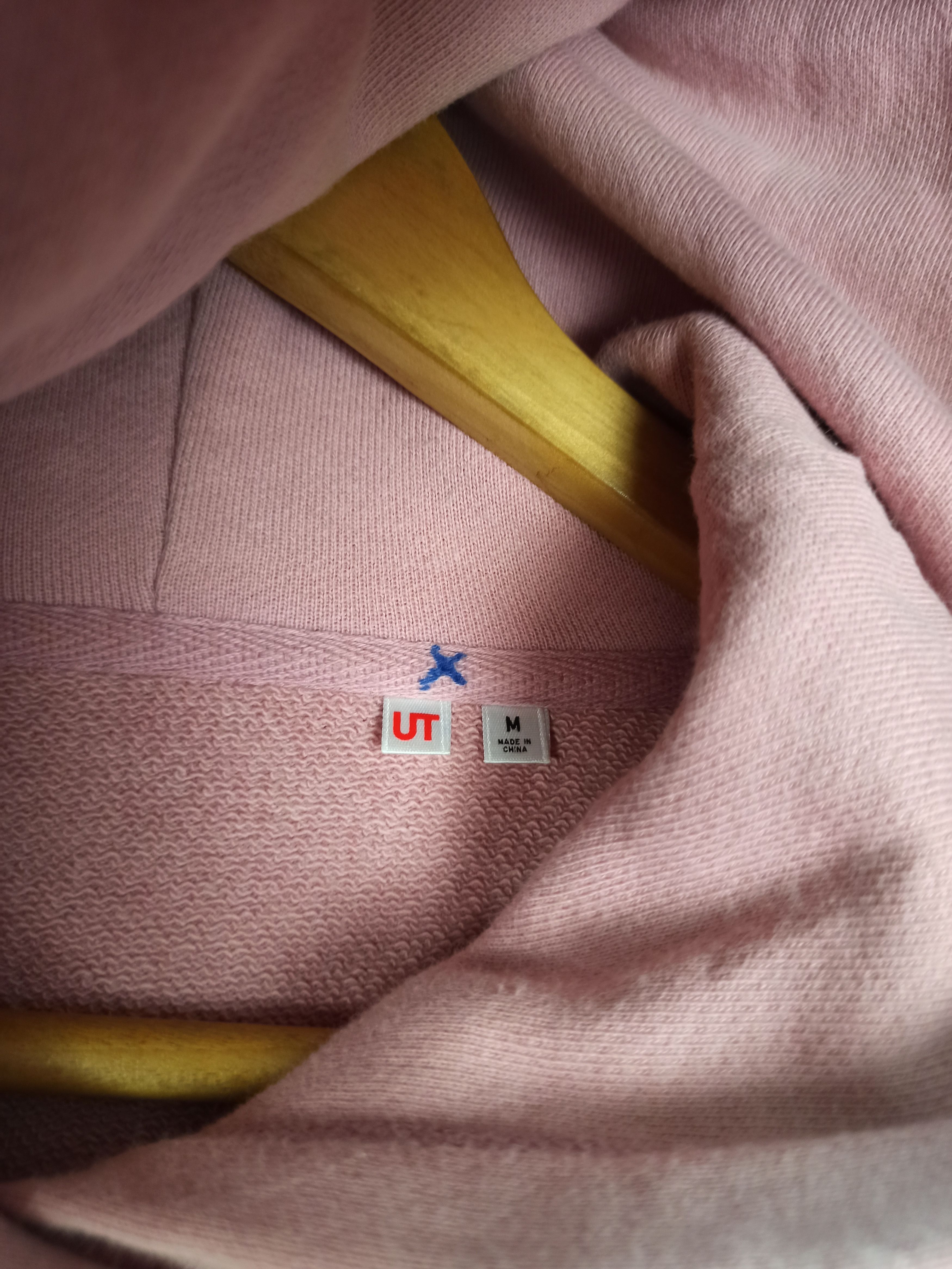 Cartoon Network Uniqlo UT x Moomin Characters Hoodie Pink Colour Size US M / EU 48-50 / 2 - 6 Thumbnail