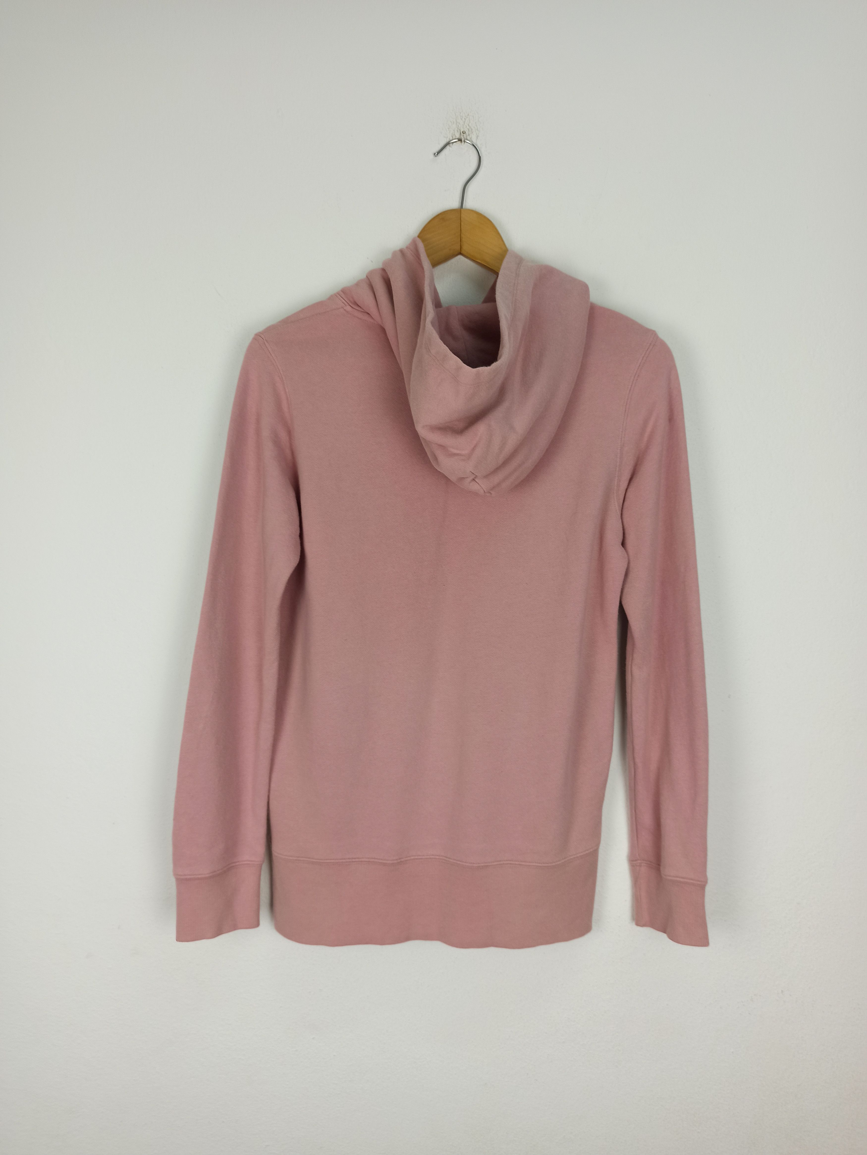 Cartoon Network Uniqlo UT x Moomin Characters Hoodie Pink Colour Size US M / EU 48-50 / 2 - 5 Thumbnail