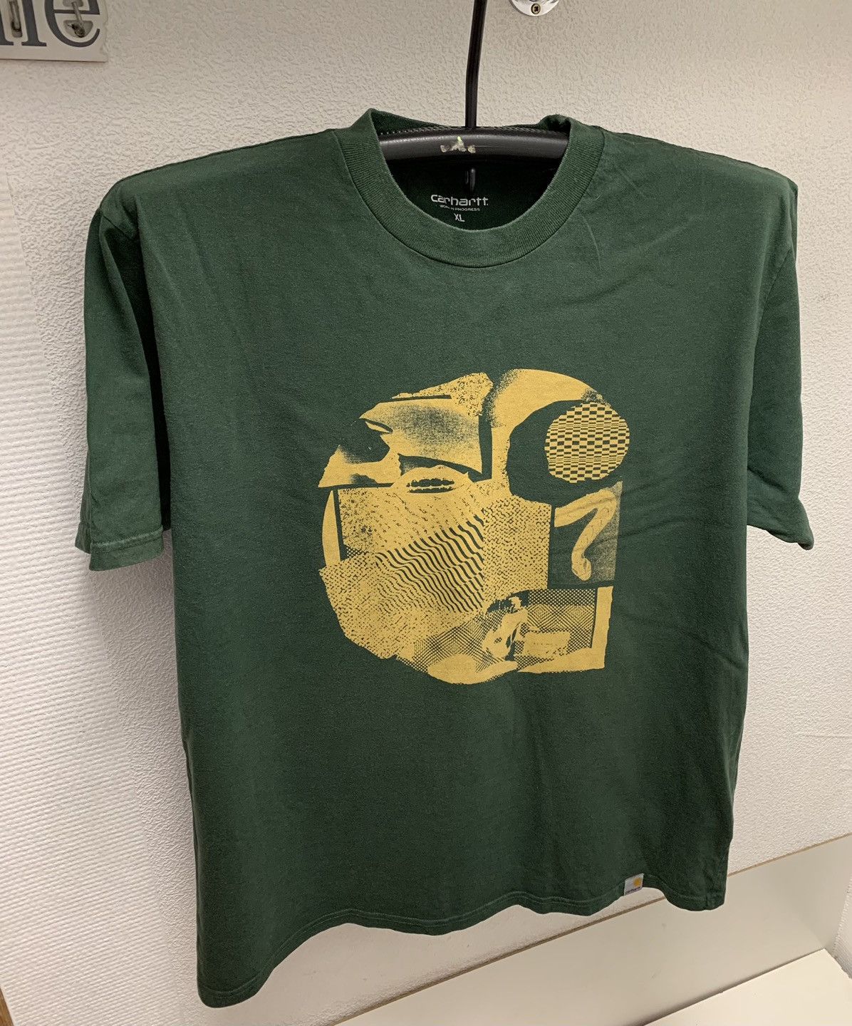 Carhartt Carhartt vintage big logo t-shirt Xl size Size US XL / EU 56 / 4 - 1 Thumbnail