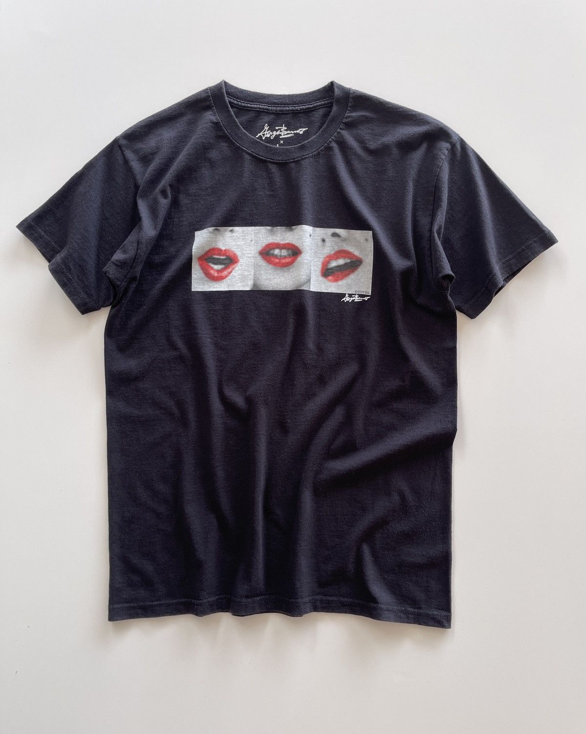 Journal Standard Angela Bassett X Journal Standard Sexy Lips shirt Size US M / EU 48-50 / 2 - 3 Thumbnail